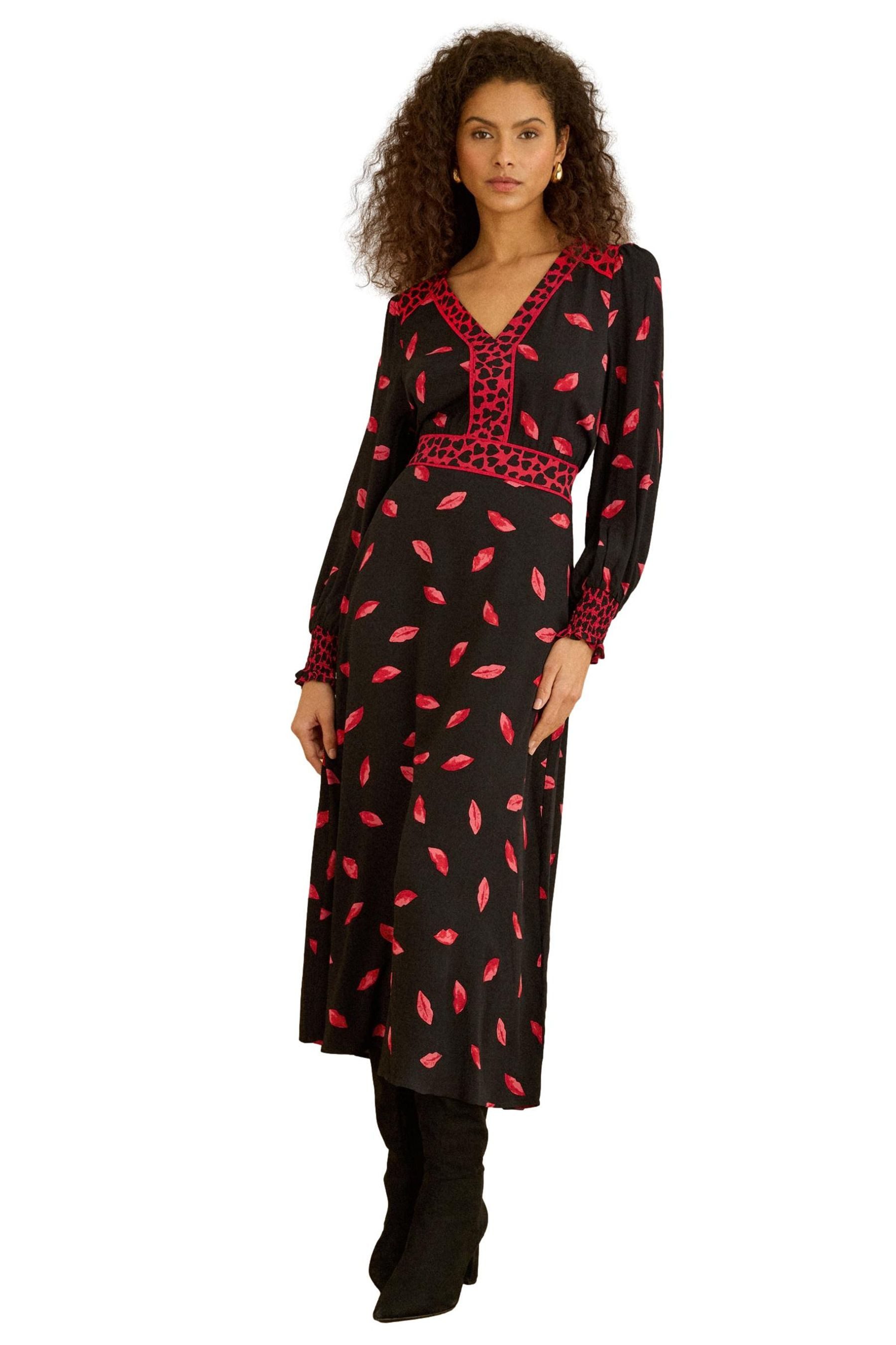 Midikleid Love & Roses Midikleid mit gezurrten Bündchen