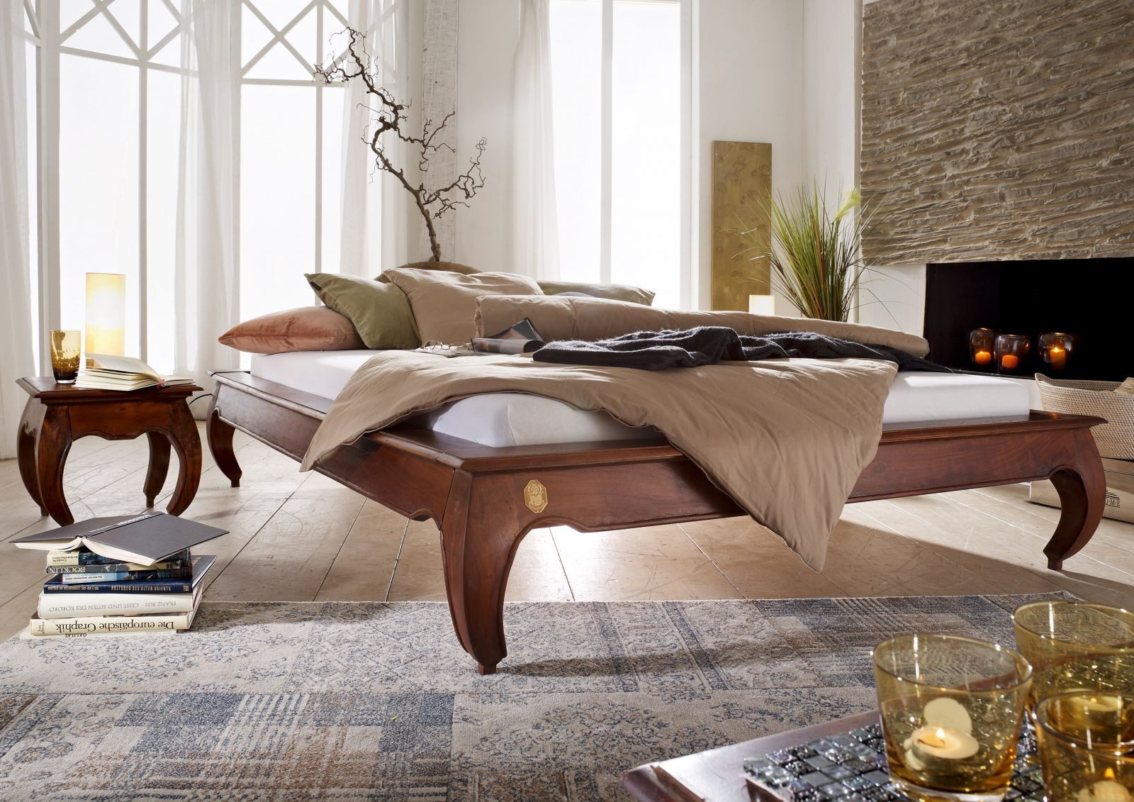 Massivmoebel24 Massivholzbett (Bett Akazie 140x200x42 nougat lackiert OPIUM günstig online kaufen