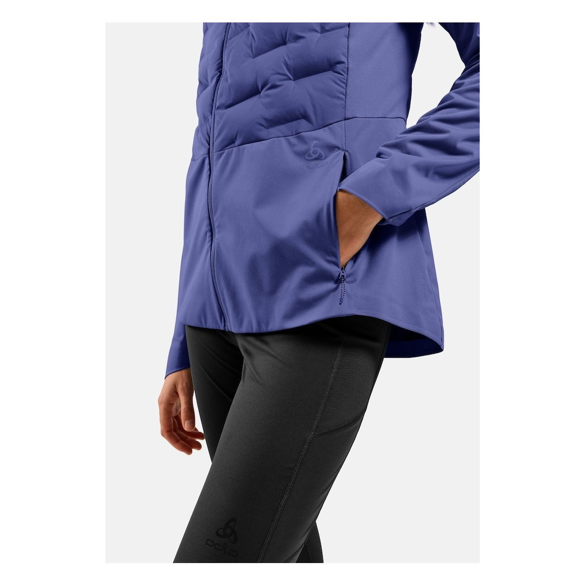 Odlo Outdoorjacke Zeroweight Insulator Vielseitige und umweltfreundliche Damenjacke mit winddichter