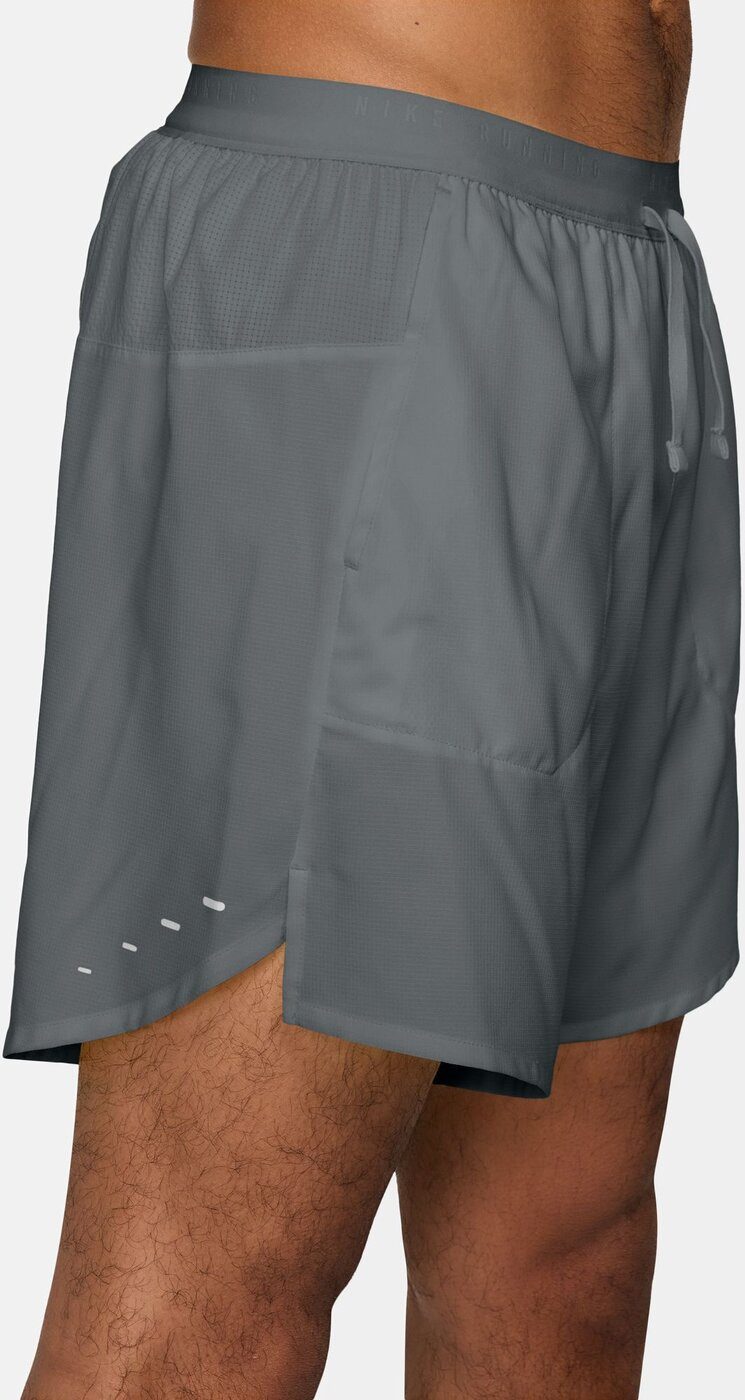 Nike Trainingsshorts M NK DF STRIDE 7IN BF SHORT SMOKE GREY/SMOKE GREY/DK SMOKE