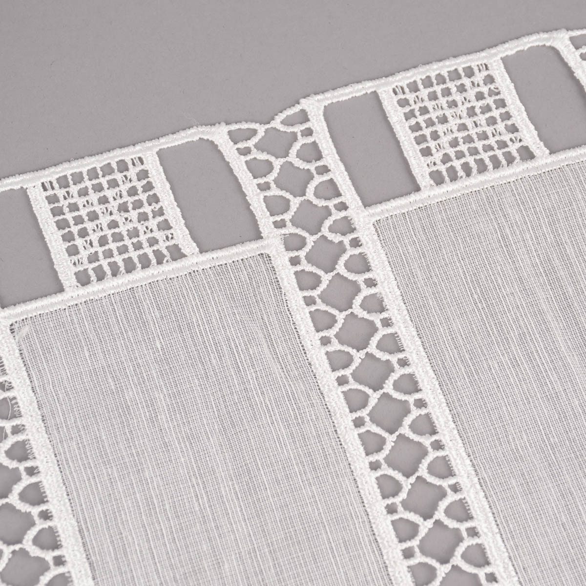 SCHÖNER LEBEN. Vorhang Bistrogardine Meterware Panneaux Scheibengardine nähfrei ecru 45cm, leicht perforiert, Stickerei/Stickstoff, bestickt,pflegeleicht – Bild 4 von 5