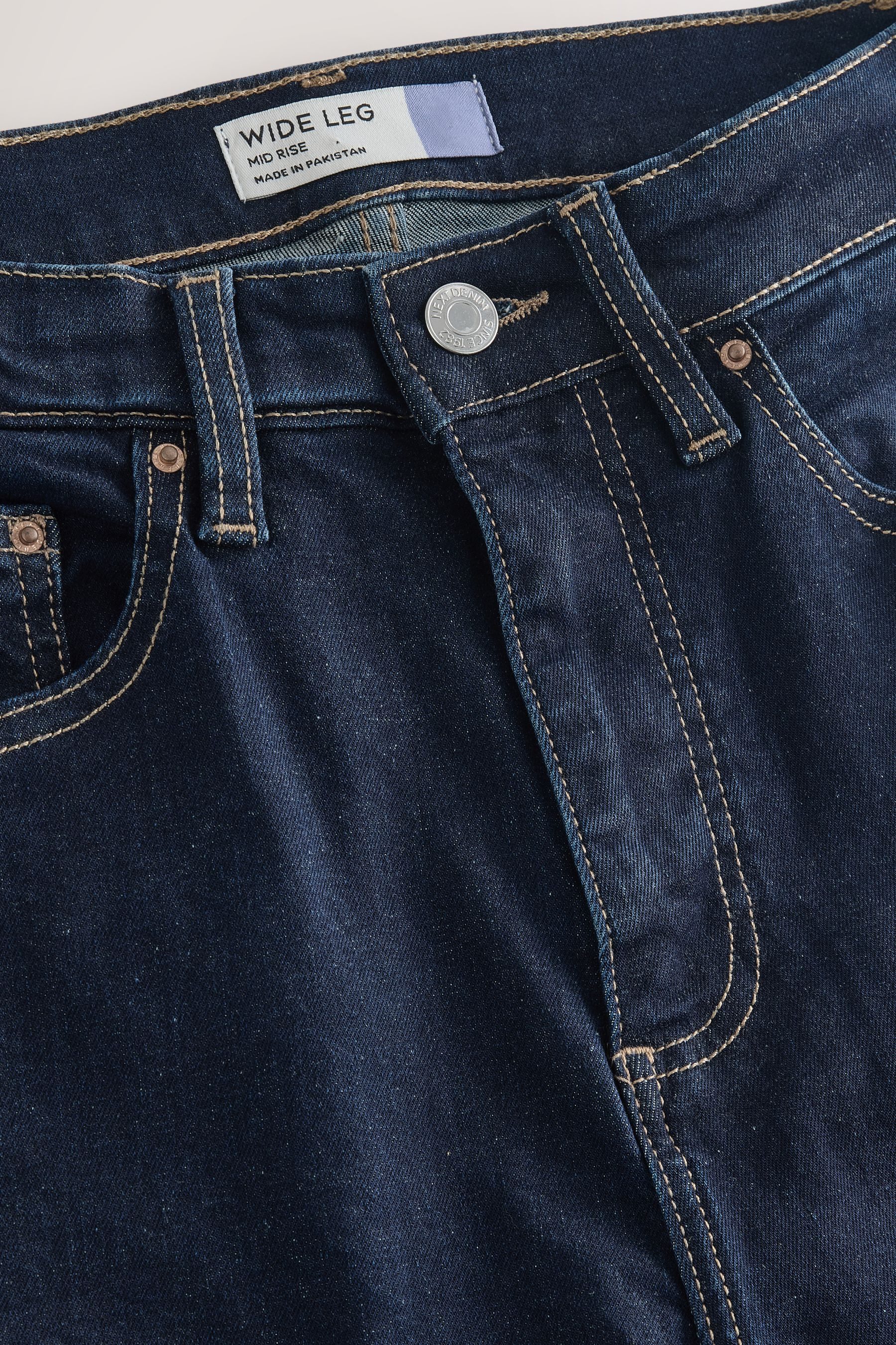 Next Stretch-Jeans Hochbund-Jeans mit weitem Bein, Kurzgröße (1-tlg) – Bild 3 von 5