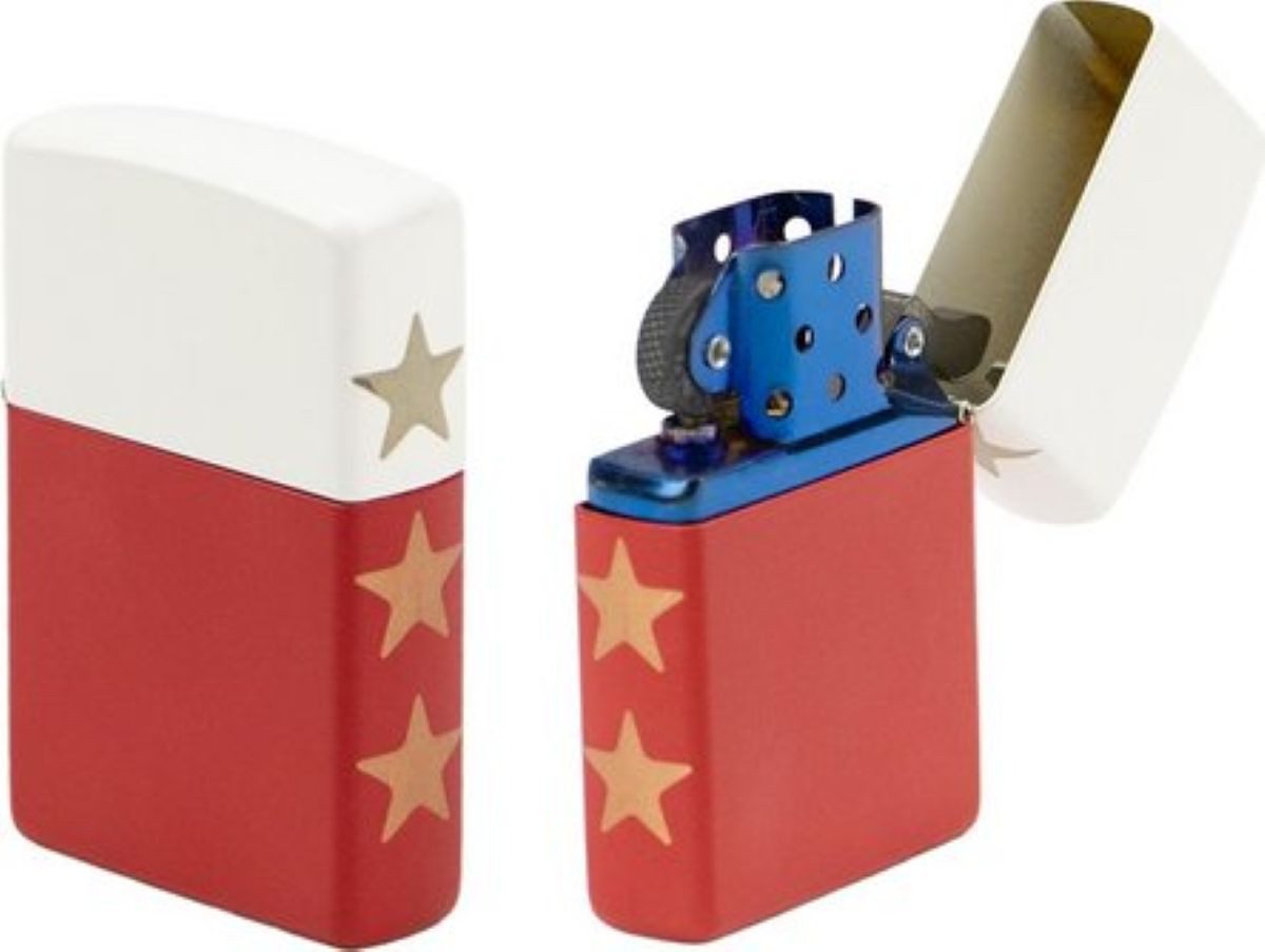 Zippo Feuerzeug USA 250 Jubiläums-Sonderedition weiß/rot mit Sternen, blauer Einsatz (1-St), Neuheit Sommer 2026