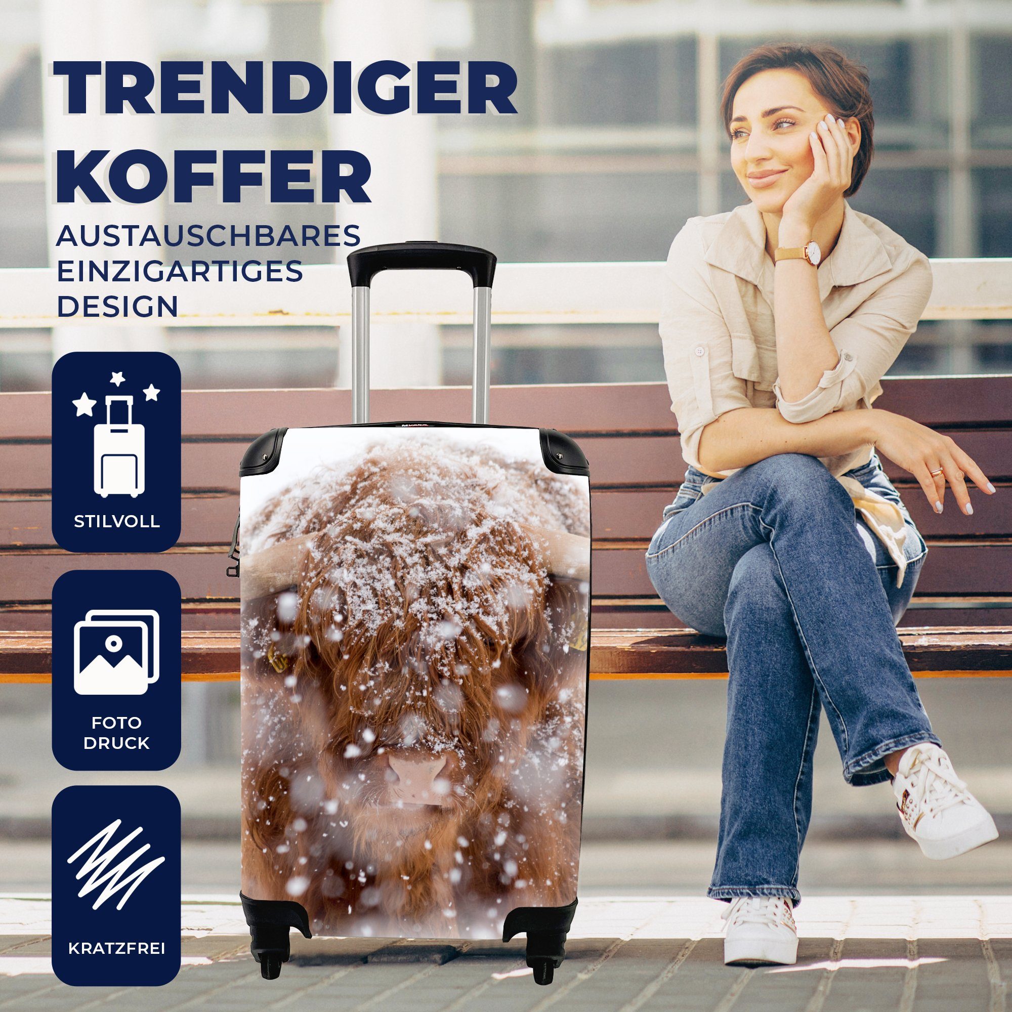 4 Schottischer Highlander mit Handgepäck Reisetasche MuchoWow Ferien, Hörner rollen, Handgepäckkoffer Schnee, Trolley, Rollen, - Reisekoffer für -