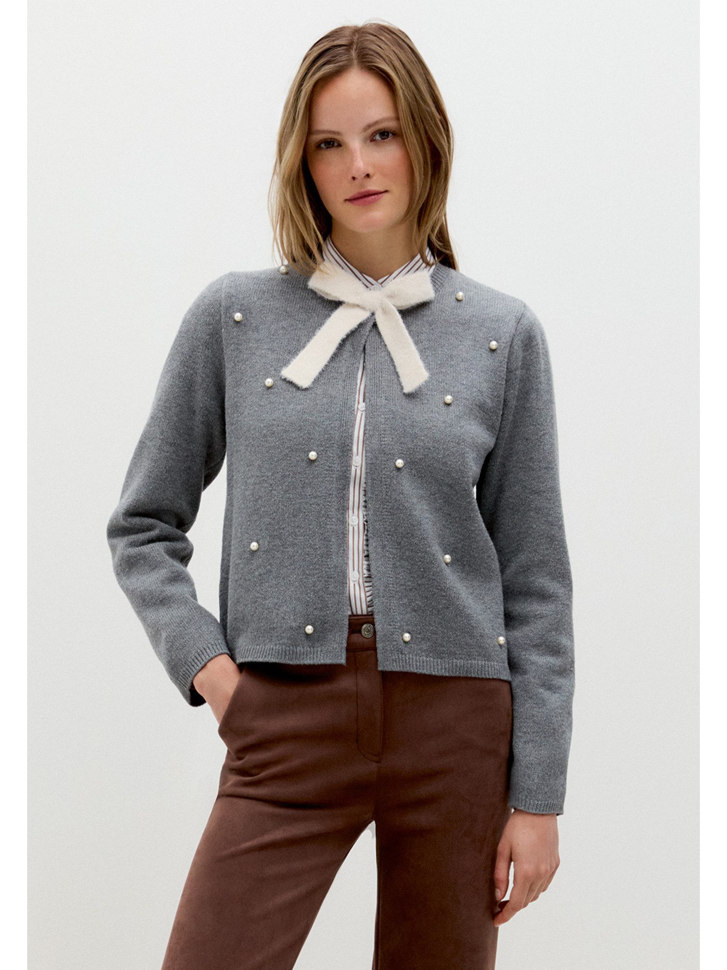 MORE&MORE Strickjacke kurze Feinstrickjacke mit Perlen günstig online kaufen