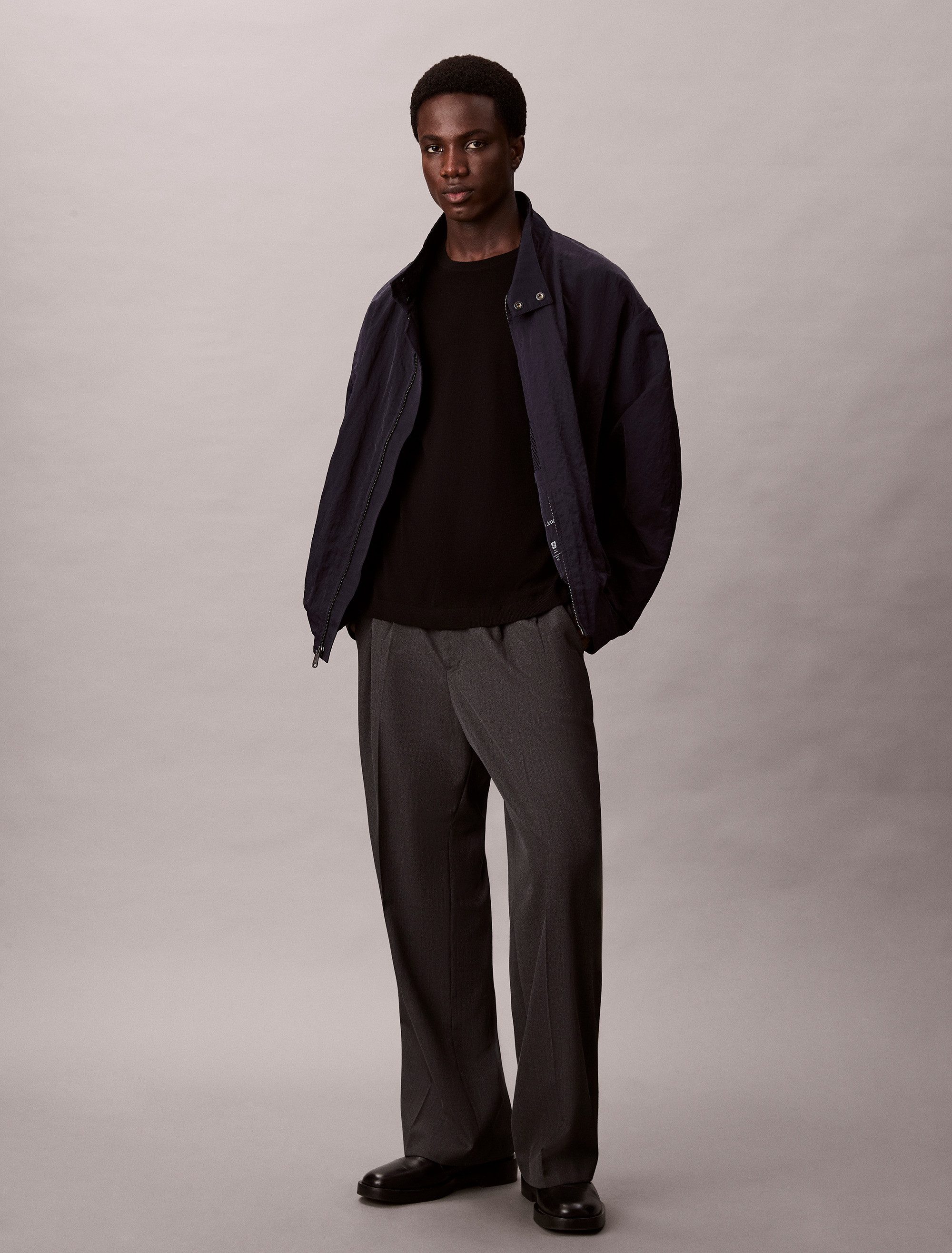 Calvin Klein Strickpullover LS 100% MERINO CREW 14GG Mit Rundhalsausschnitt, regular fit