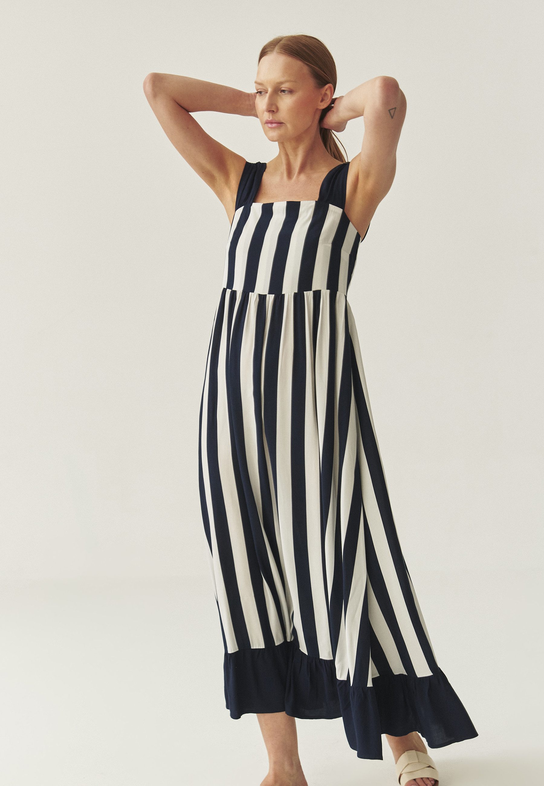 TATUUM Midikleid Gestreiftes Viskose Maxikleid - Daliana 1