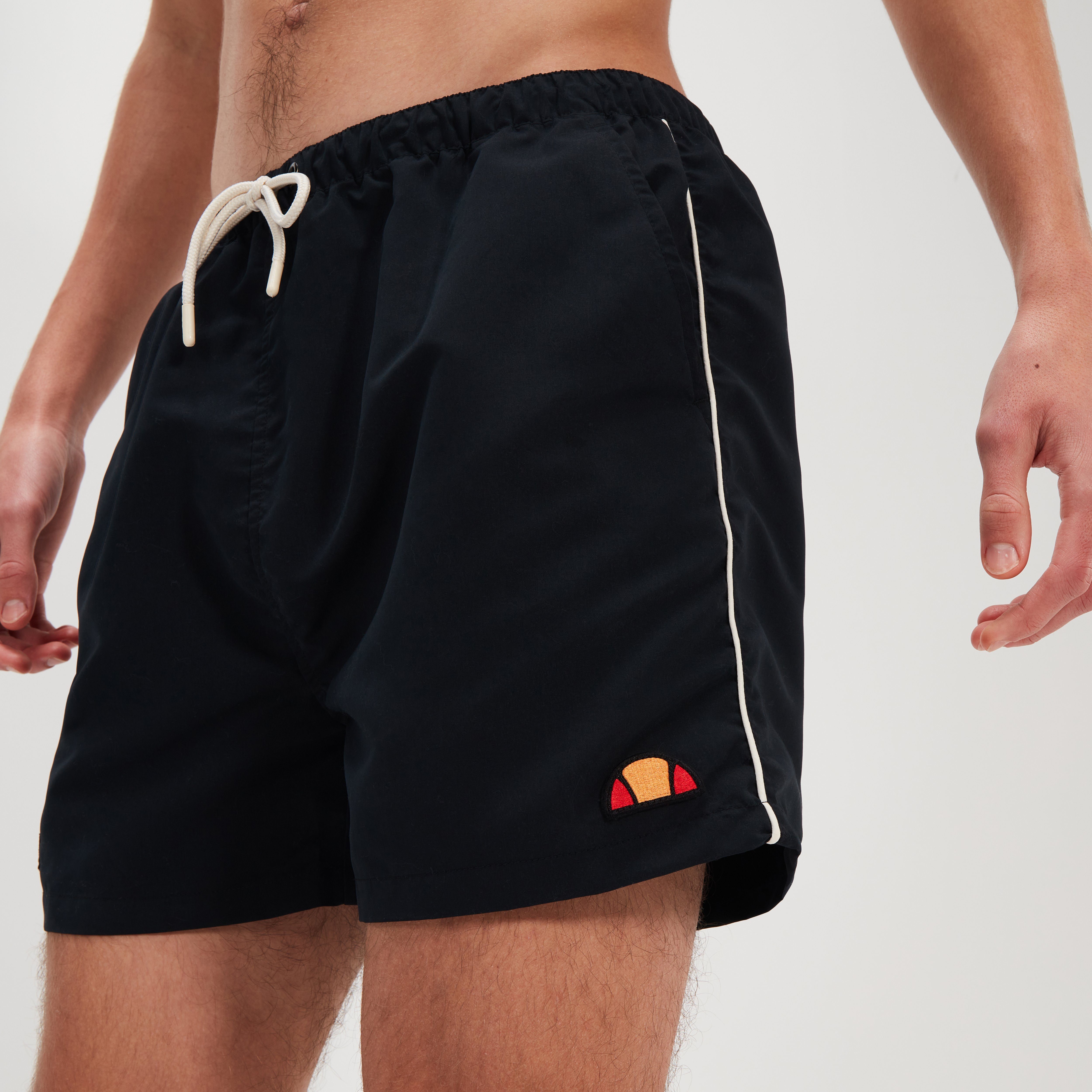 Ellesse Badehose DEM SLACKERS SWIM SHORT sportliche Schnittform, pflegeleichtes Material, für Erwachsene