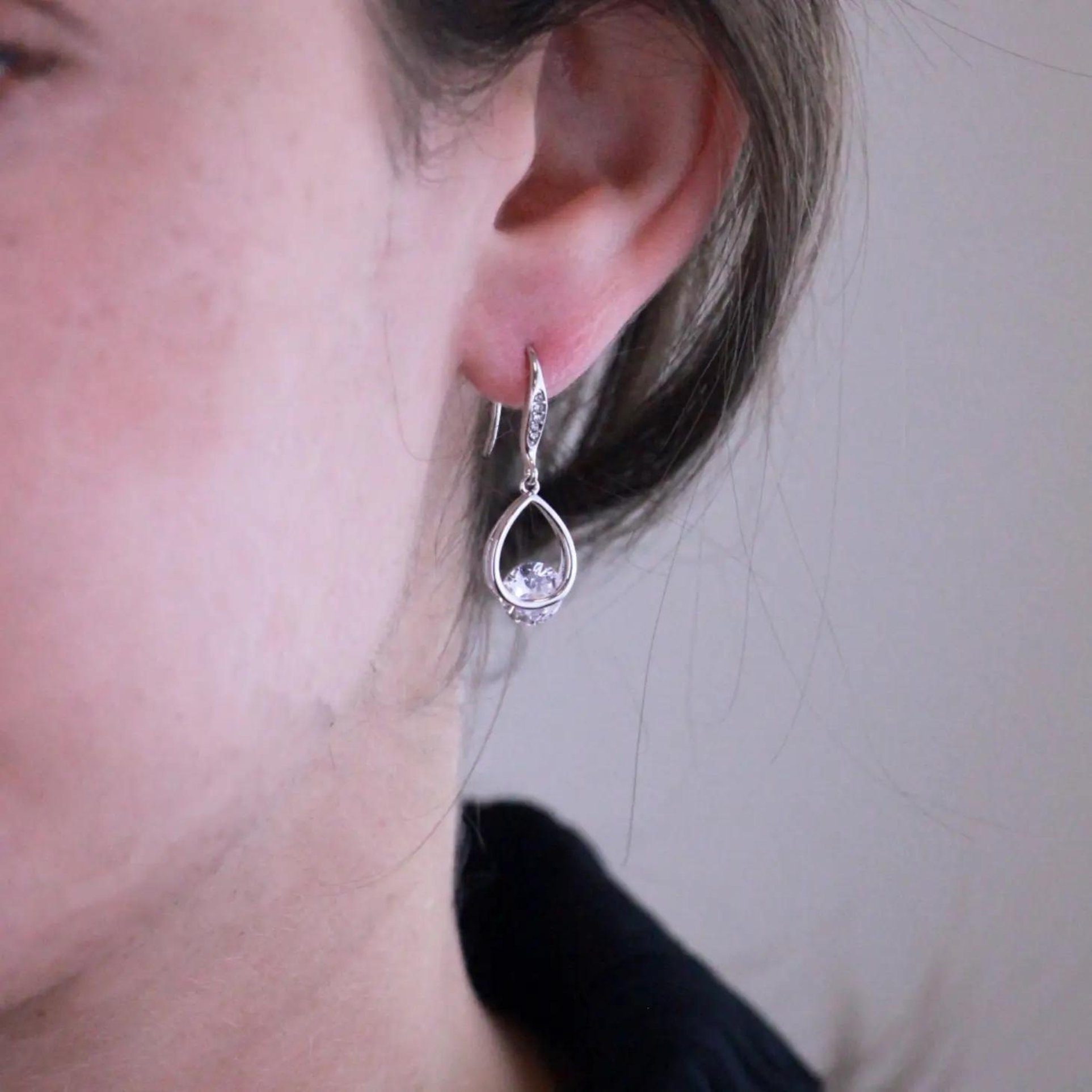 Ella Eisvogel Paar Ohrhänger Tristin 18k günstig online kaufen