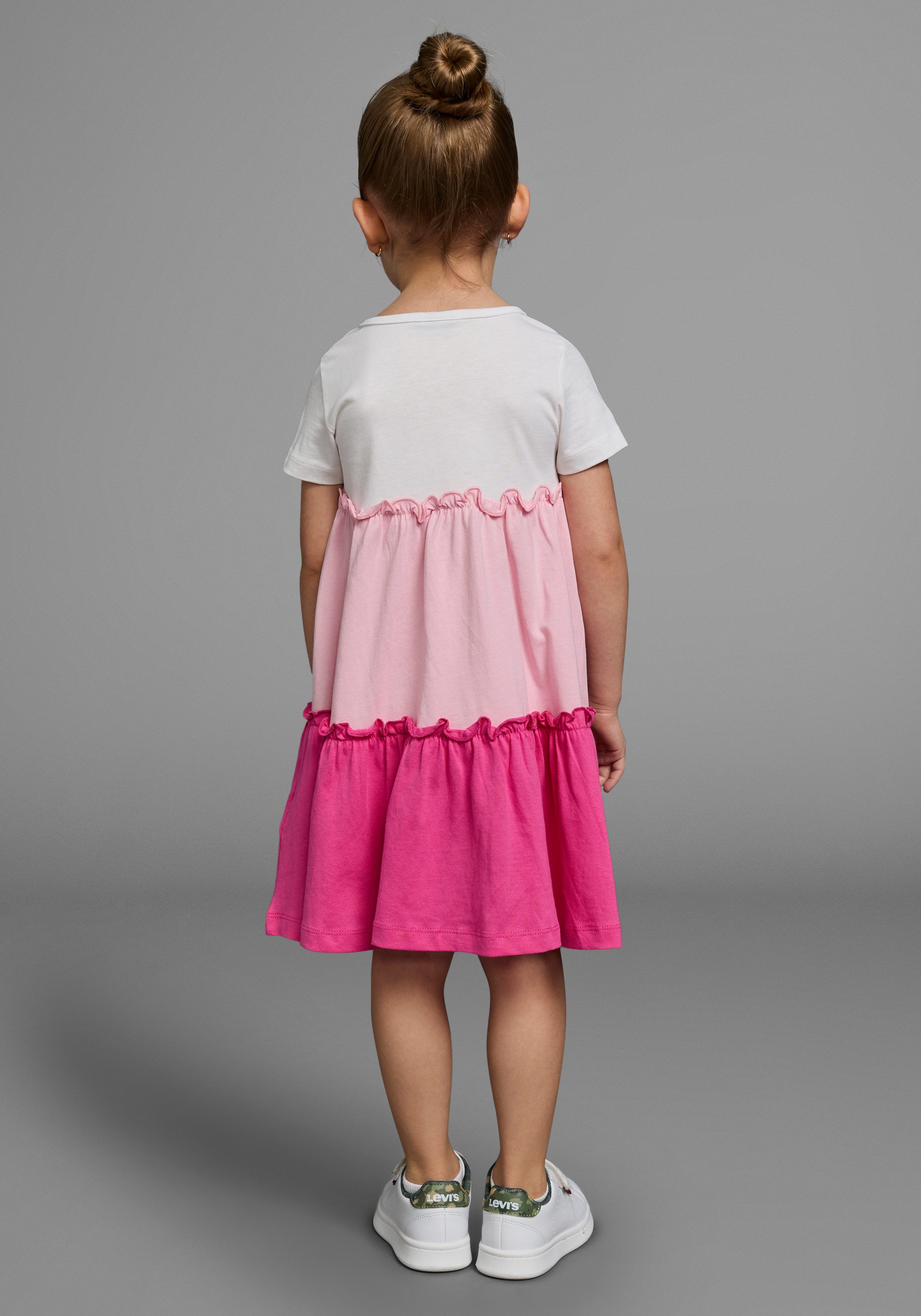 KIDSWORLD Jerseykleid - Volantkleid für kleine Mädchen festliche Anlässe, kniefreie Länge, verspielter Stil