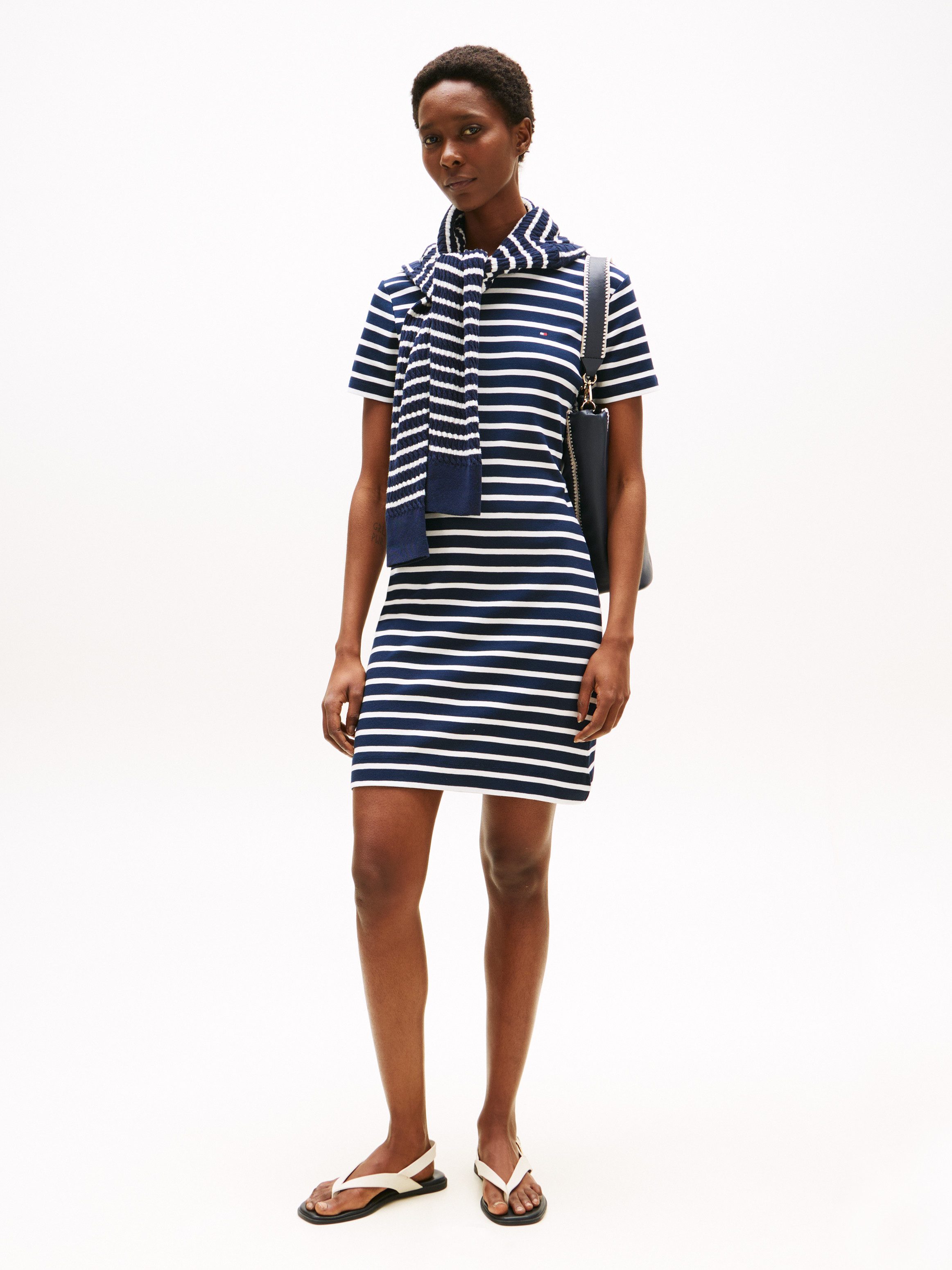 Tommy Hilfiger Shirtkleid NEW CODY STR SLIM SHORT DRS SS mit allover Streifendessin, Logo-Flag