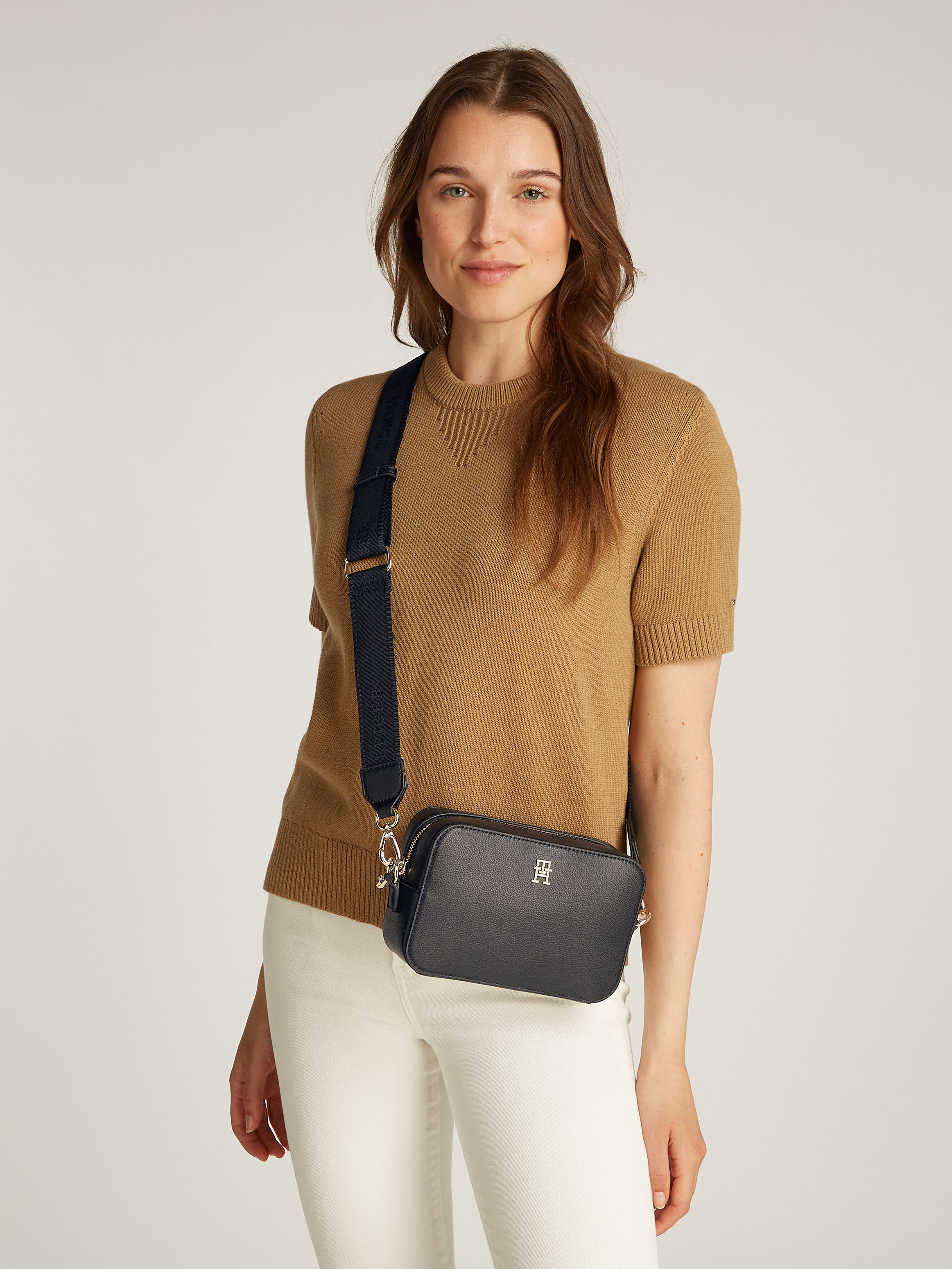 Tommy Hilfiger Umhängetasche TH SOFT LOGO günstig online kaufen
