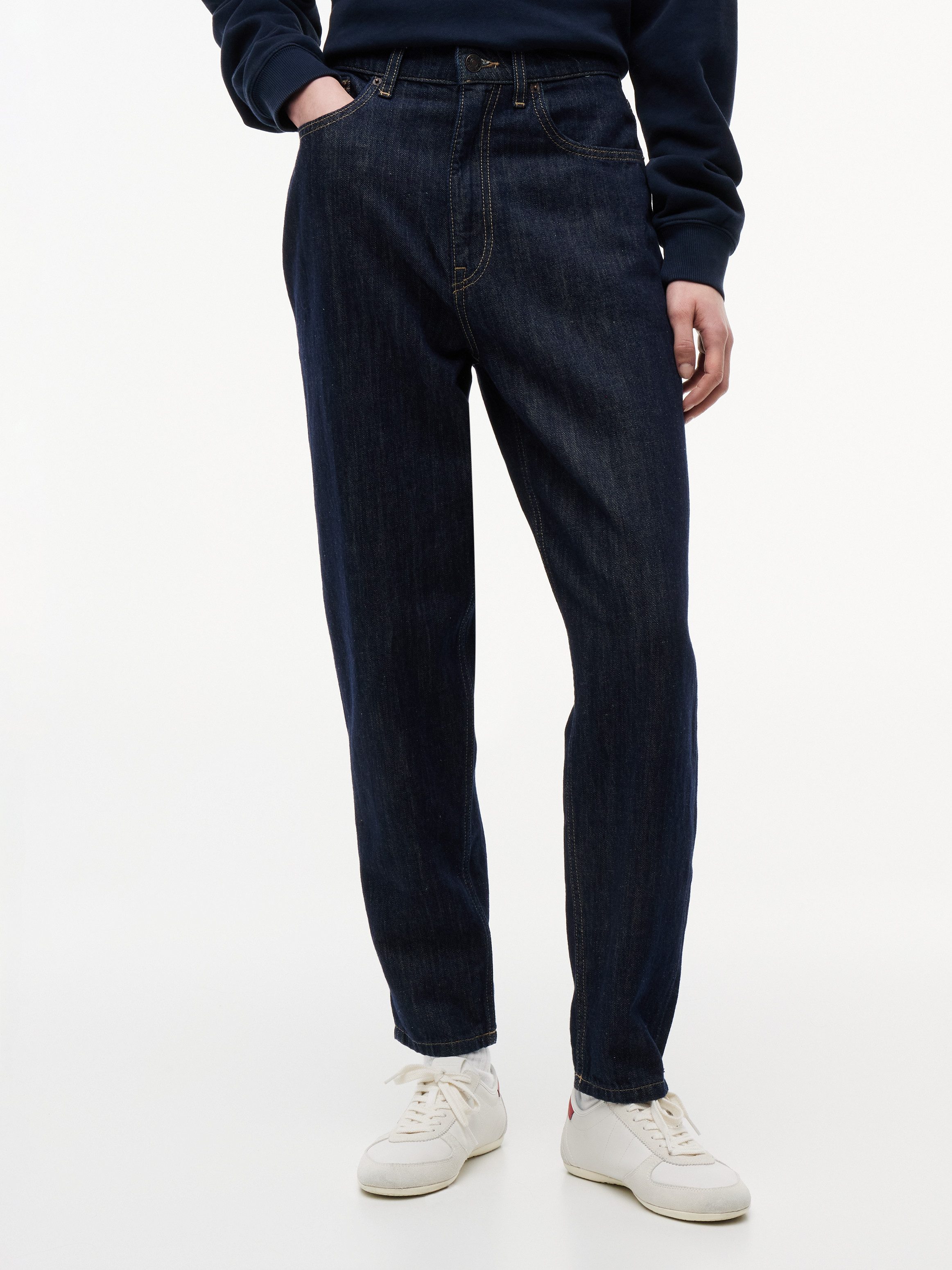 Tommy Jeans Mom-Jeans MOM JEAN UH TPR RW Ultra High Waist, Tapered Fit