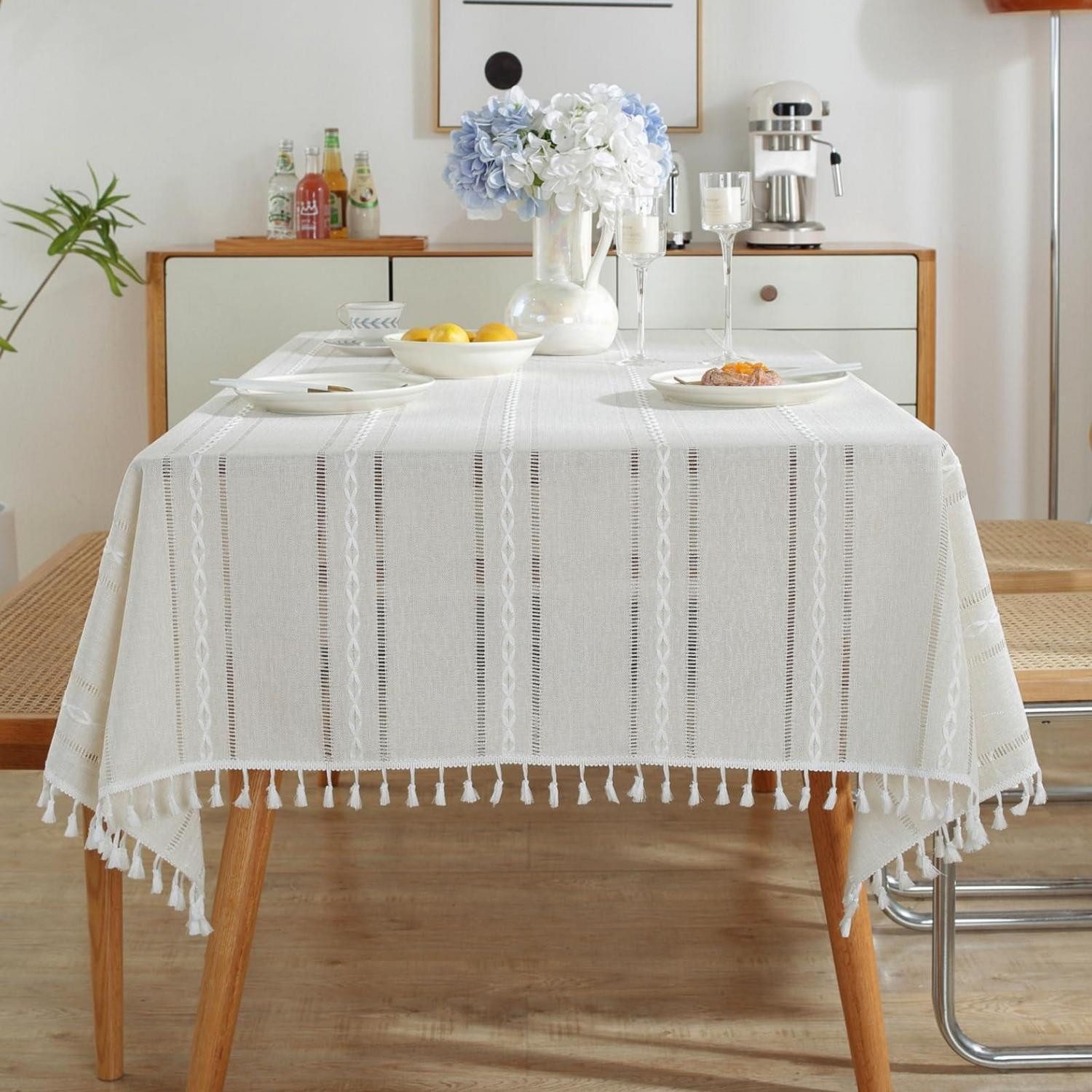 LuxusKollektion Tischdecke Tischdecke Baumwolle Leinen Weiß Streifen Quasten 140x260 (1-tlg)