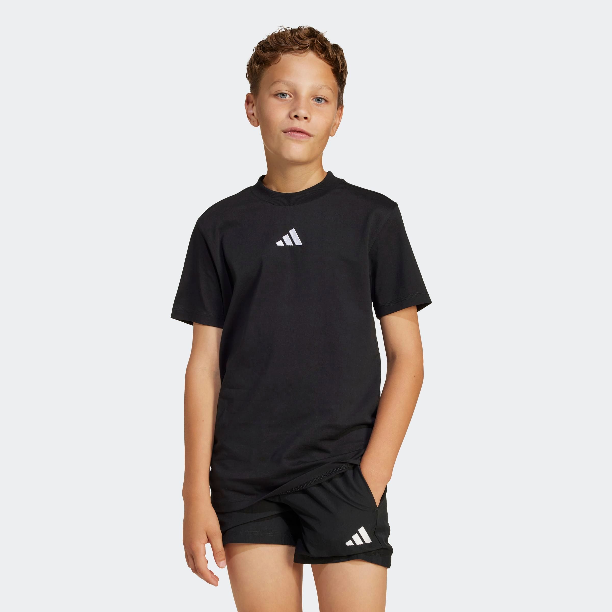 adidas Sportswear T-Shirt J SL TEE 160 für Kinder, mit Rundhalsausschnitt, ohne Verschluss, pflegeleicht