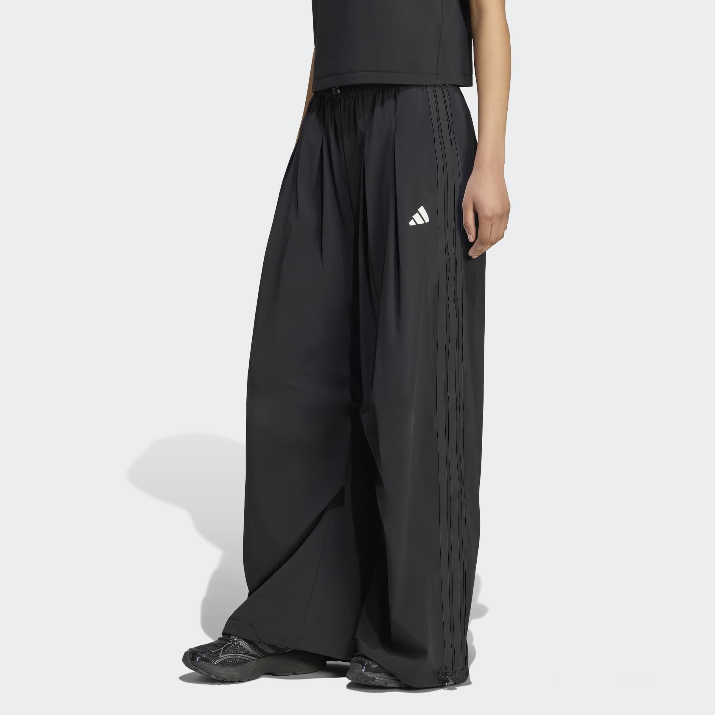 adidas Sportswear Sporthose CITY TECH 3 STRIPES TRACKSUIT BOTTOMS für Erwachsene, sportlicher Stil, aus Polyamid und Elasthan, Ansicht 1