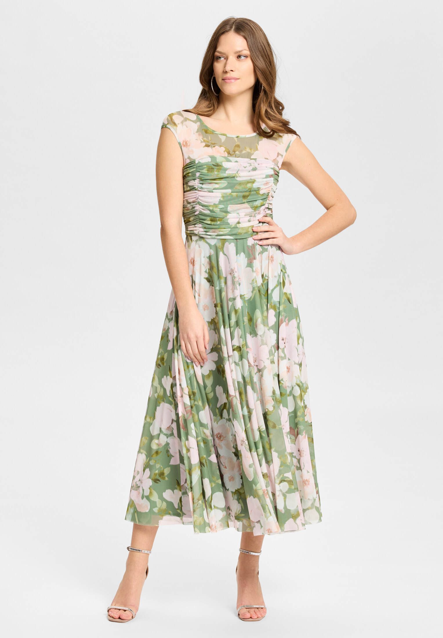 SWING Cocktailkleid - Cocktailkleid aus Mesh mit geraffter Korsage Taillierte Passform mit fließendem Rockteil