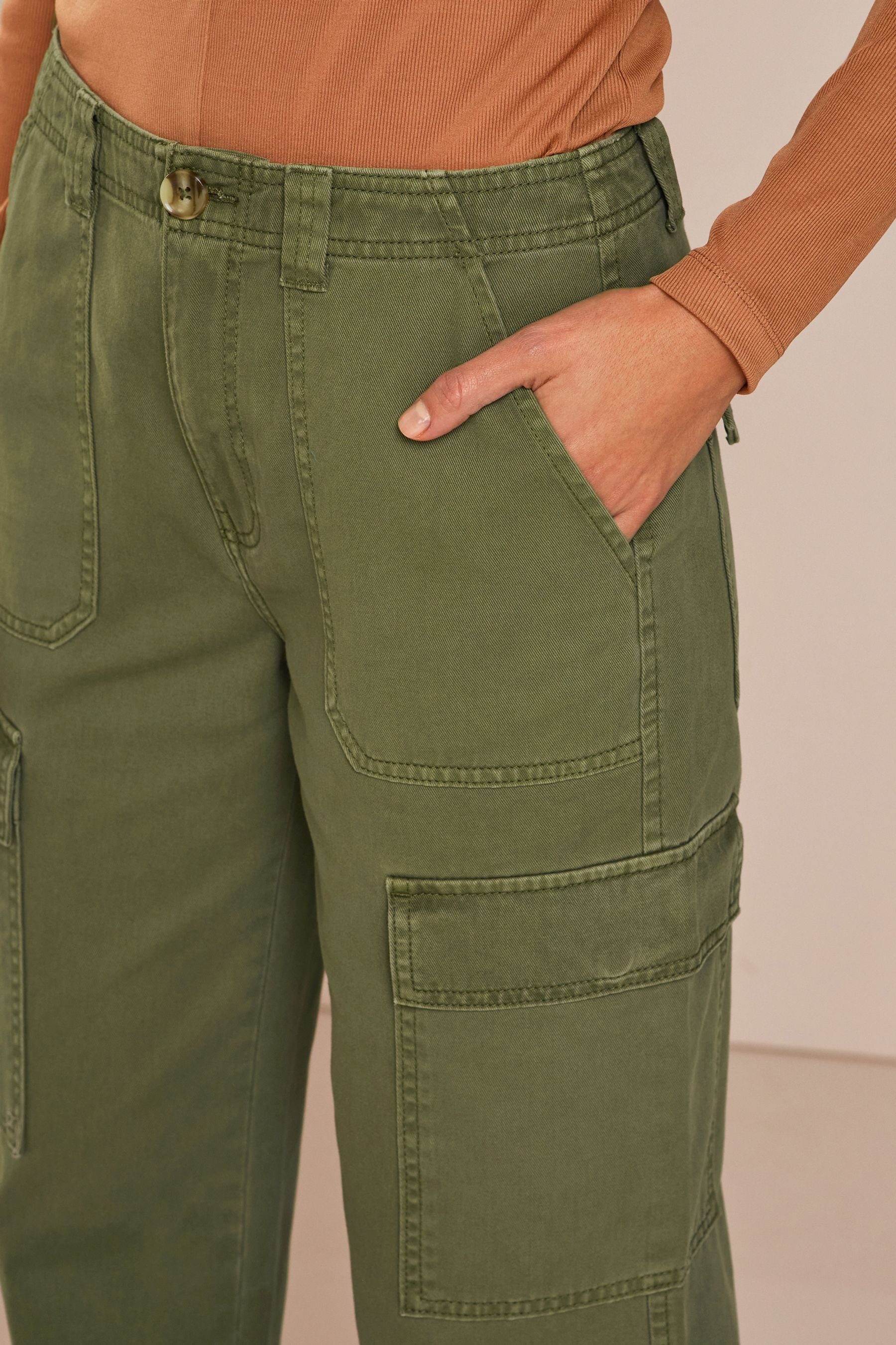 Combat-Hose (1-tlg) Baumwolle mit Cargohose Khaki aus Taschen Green Next
