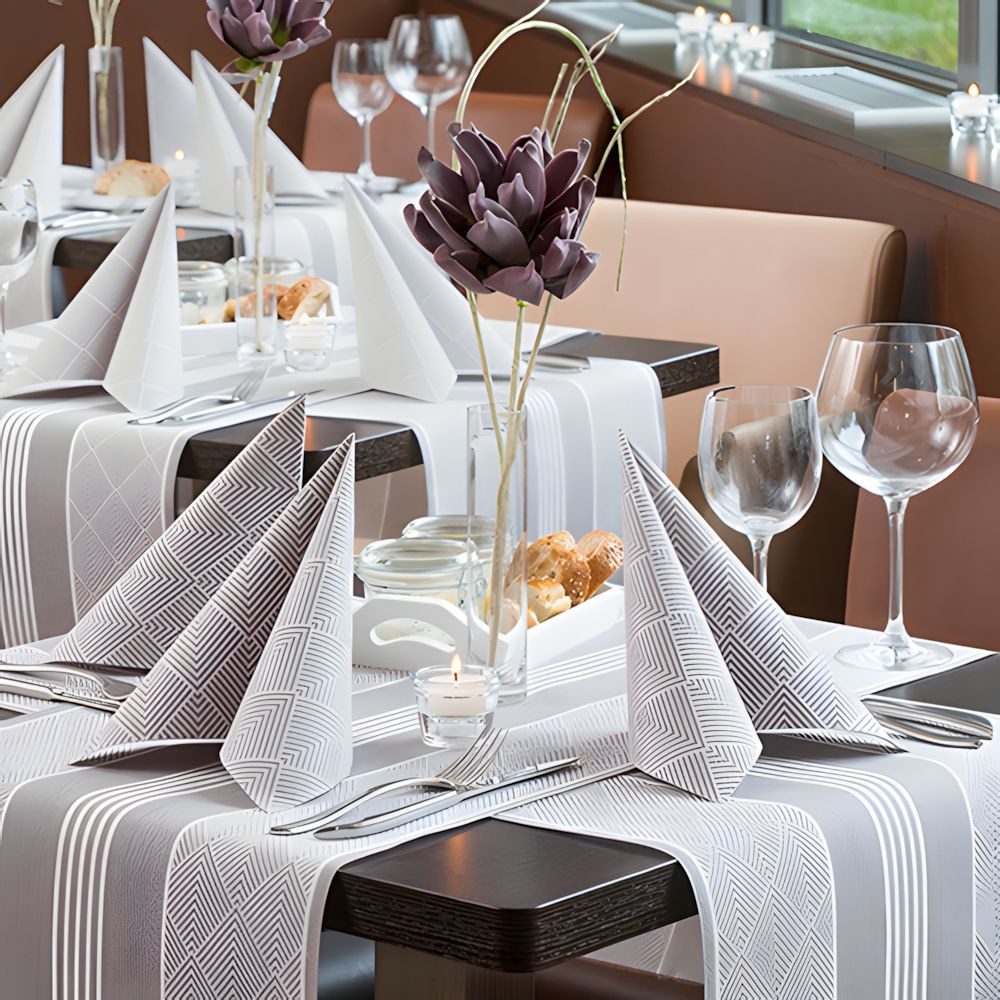 PAPSTAR Tischläufer stoffähnlich PV-Tissue Mix ROYAL Collection 24m x 40cm braun Elegance