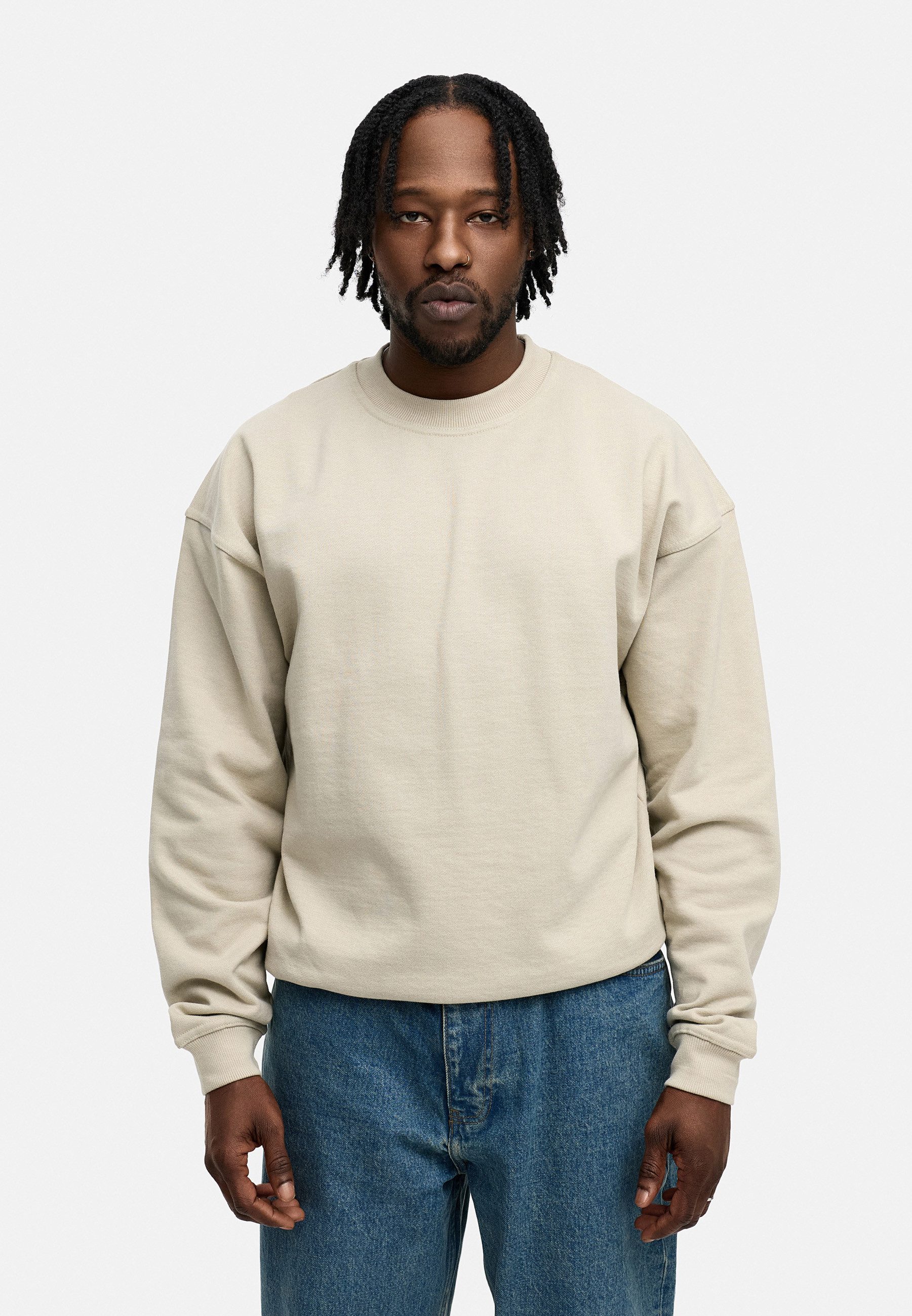 BEHYPE STUDIOS Sweatshirt IM OVERSIZE FIT, günstig online kaufen