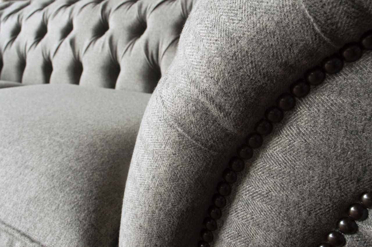 Textil Sofa Klassisch Design Sofas 2 Wohnzimmer JVmoebel Chesterfield-Sofa, Sitzer