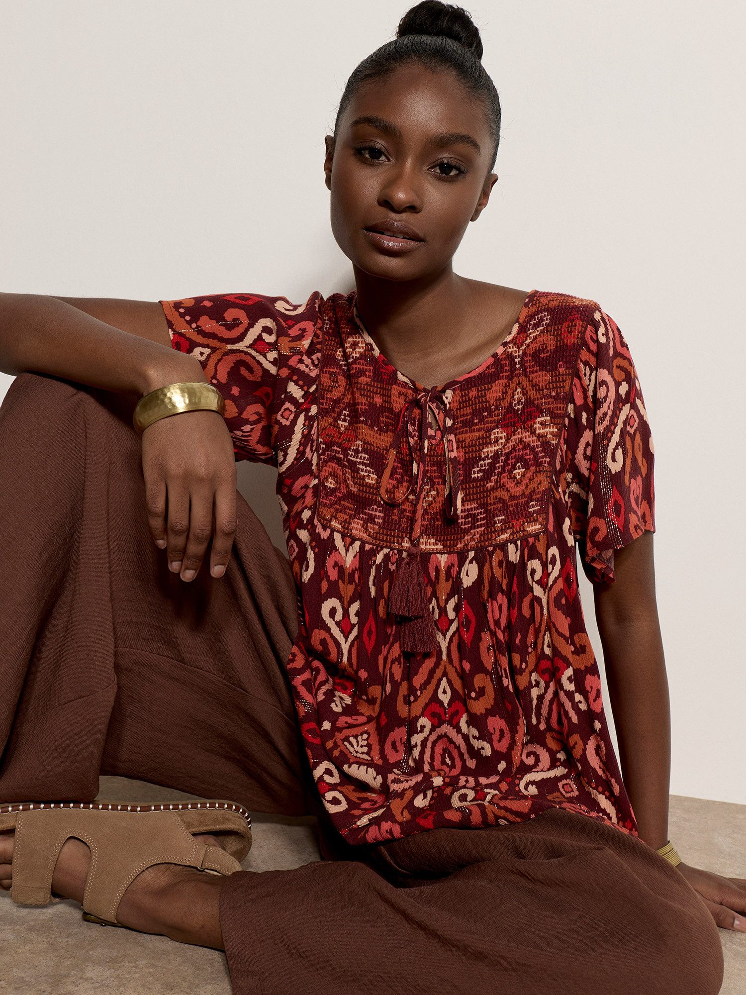Apricot Blusenshirt Ikat-Bluse mit Stickerei mit Quasten