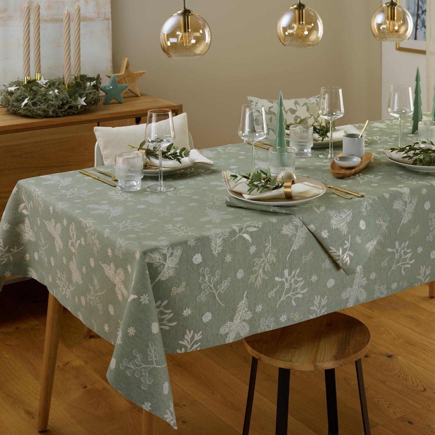 sander table + home Tischläufer Festlicher Tischläufer Pine in schilf grün 50x140 cm Zweige (1-tlg)