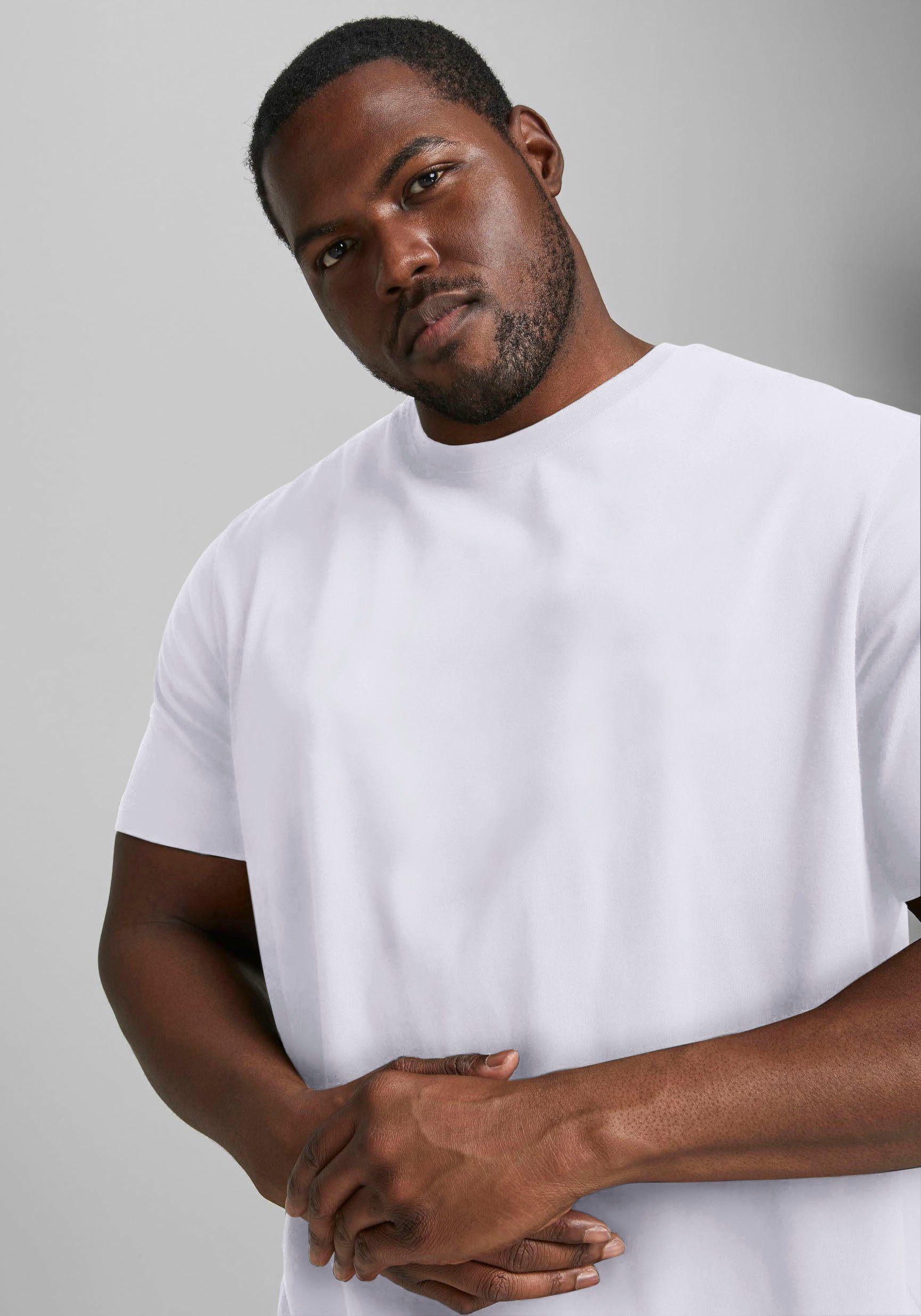 Jack & Jones PlusSize T-Shirt NOA TEE mit abgerundetem Saum, bis Größe 6XL