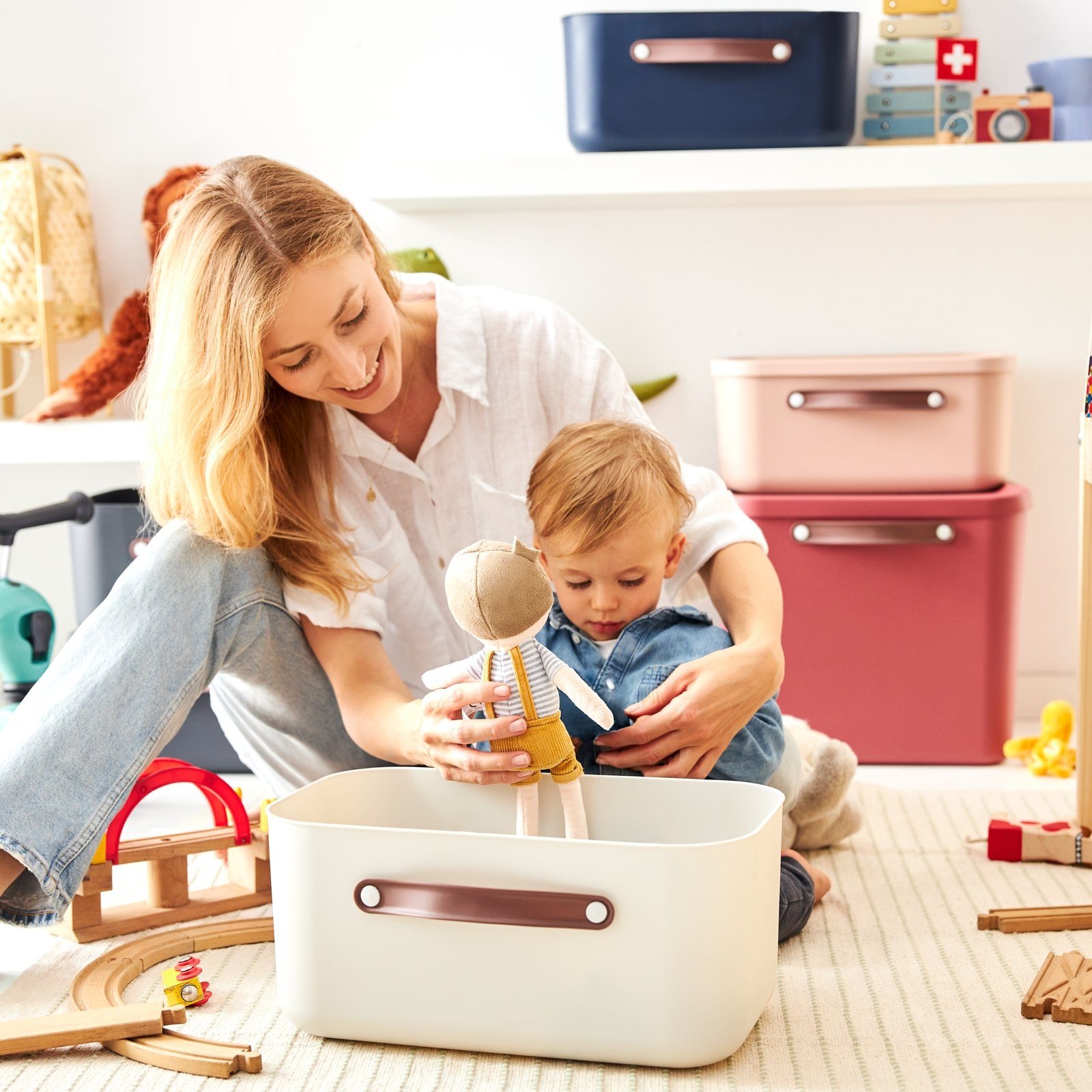 ROTHO Stapelbox Aufbewahrungskiste mit Deckel 12 l MALOJA günstig online kaufen