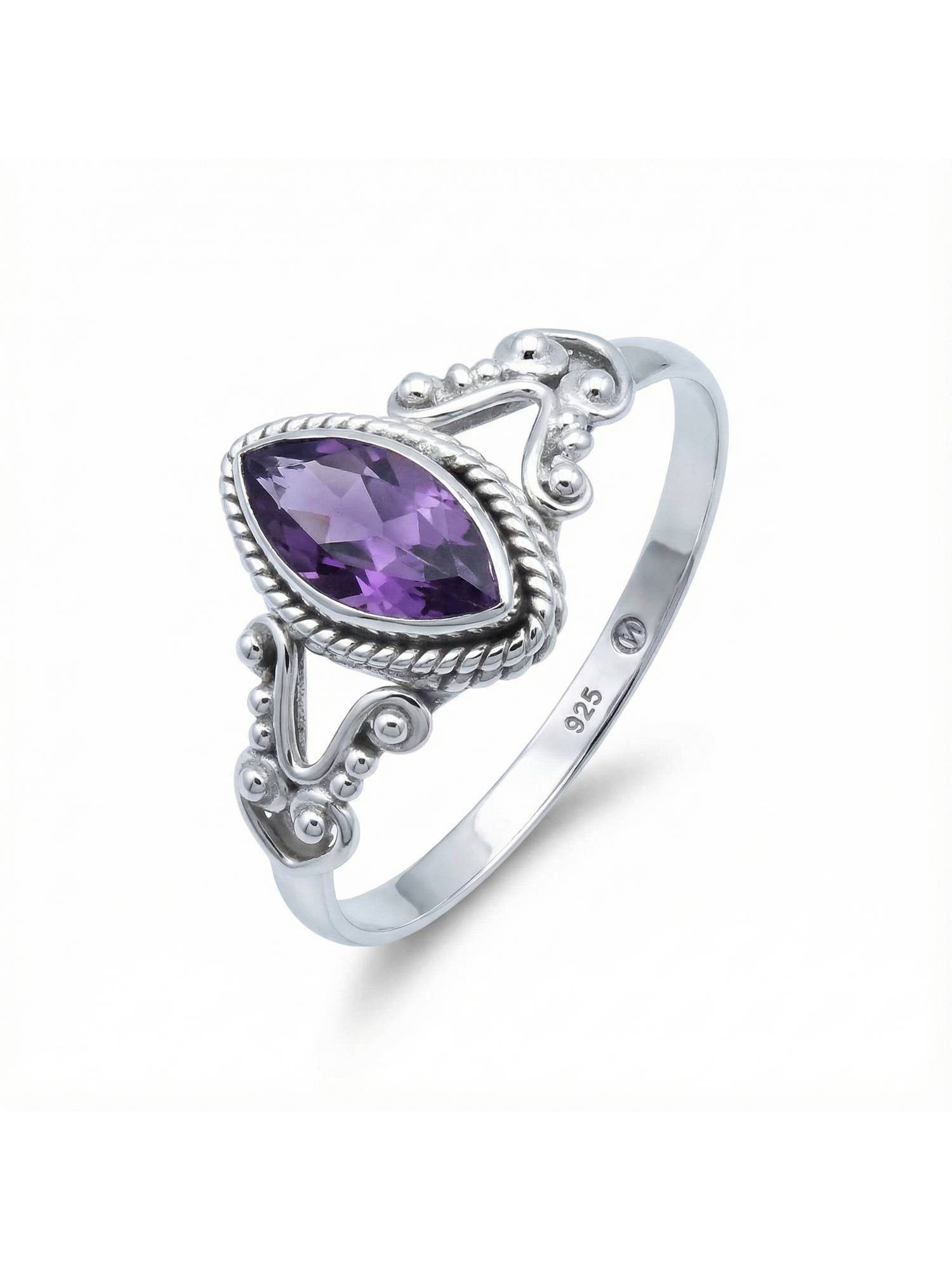 Silberring NOBALA aus 925 Silber mit Amethyst facettiert