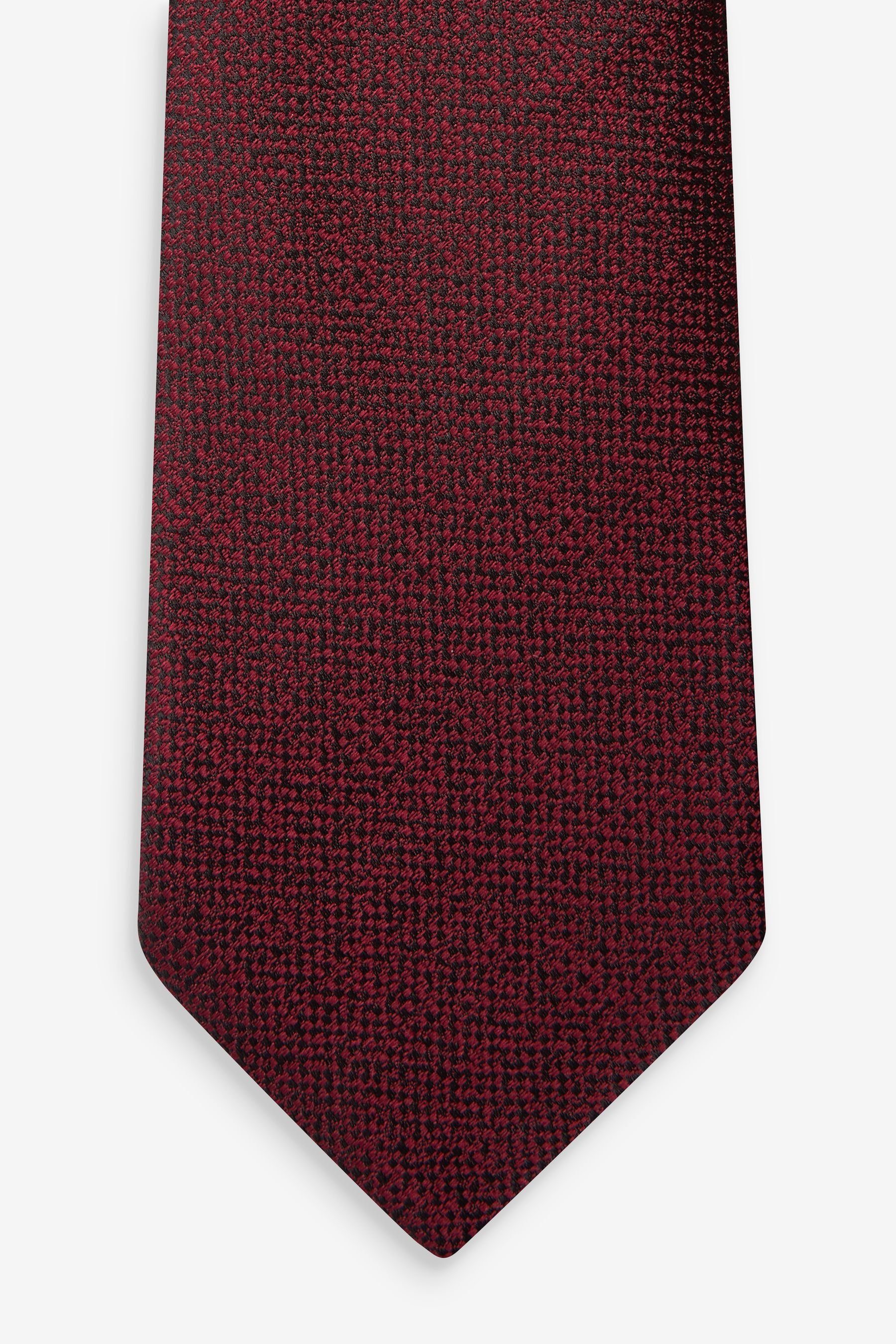 Krawatte Next (1-St) in Burgundy Italien Red Signature-Krawatte, hergestellt
