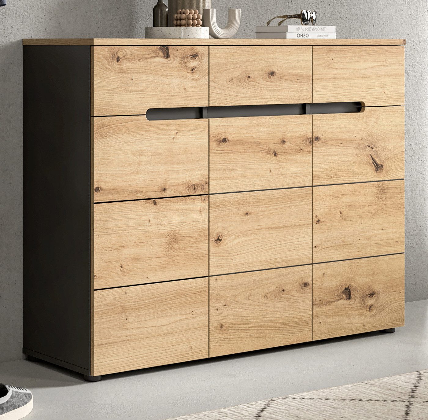 Inn.Furn Schuhkommode Cooper (Flurkommode in Eiche Artisan mit grau, 3-türig, 120 x 94 cm), mit 12 Fächern, Soft-Close-Funktion – Bild 5 von 5