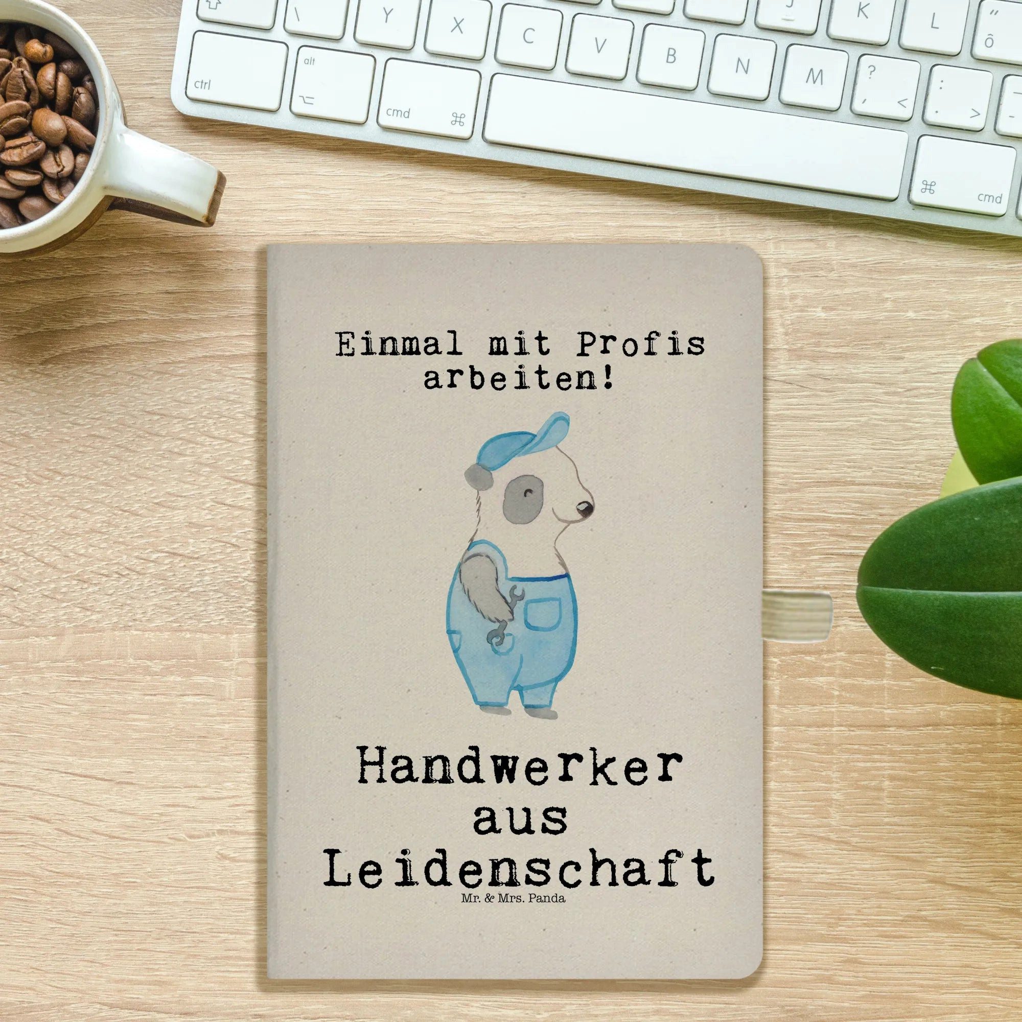 Thumbnail - Mr. & Mrs. Panda Notizbuch Handwerker Leidenschaft - Transparent - Geschenk, Kollege, Dankeschön Mr. & Mrs. Panda, Umwel...