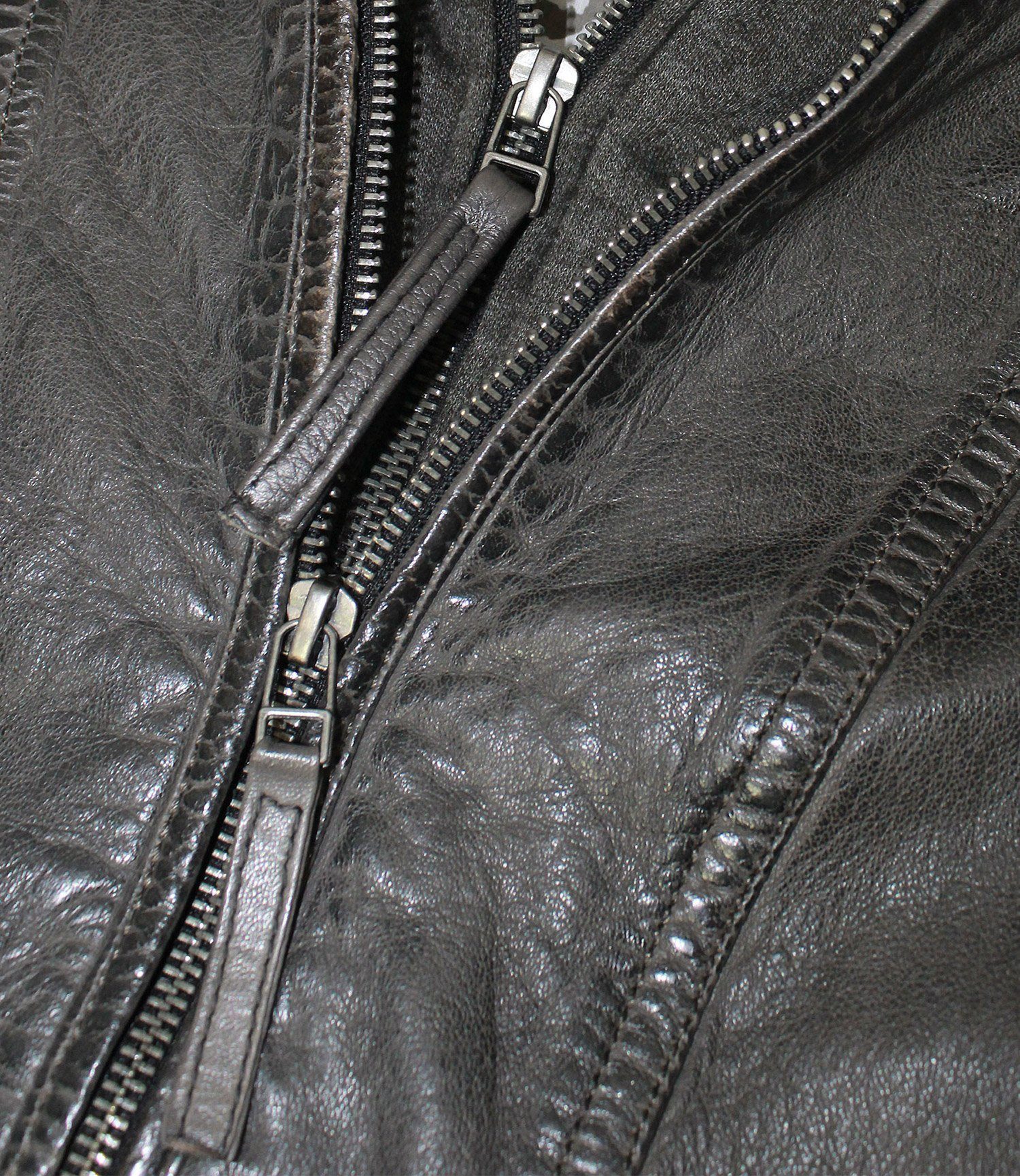 Mauritius Lederjacke Cacey LEGV mit abnehmbarem Kapuzen-Sweateinsatz & aufwendigen Biker-Details – Bild 4 von 5