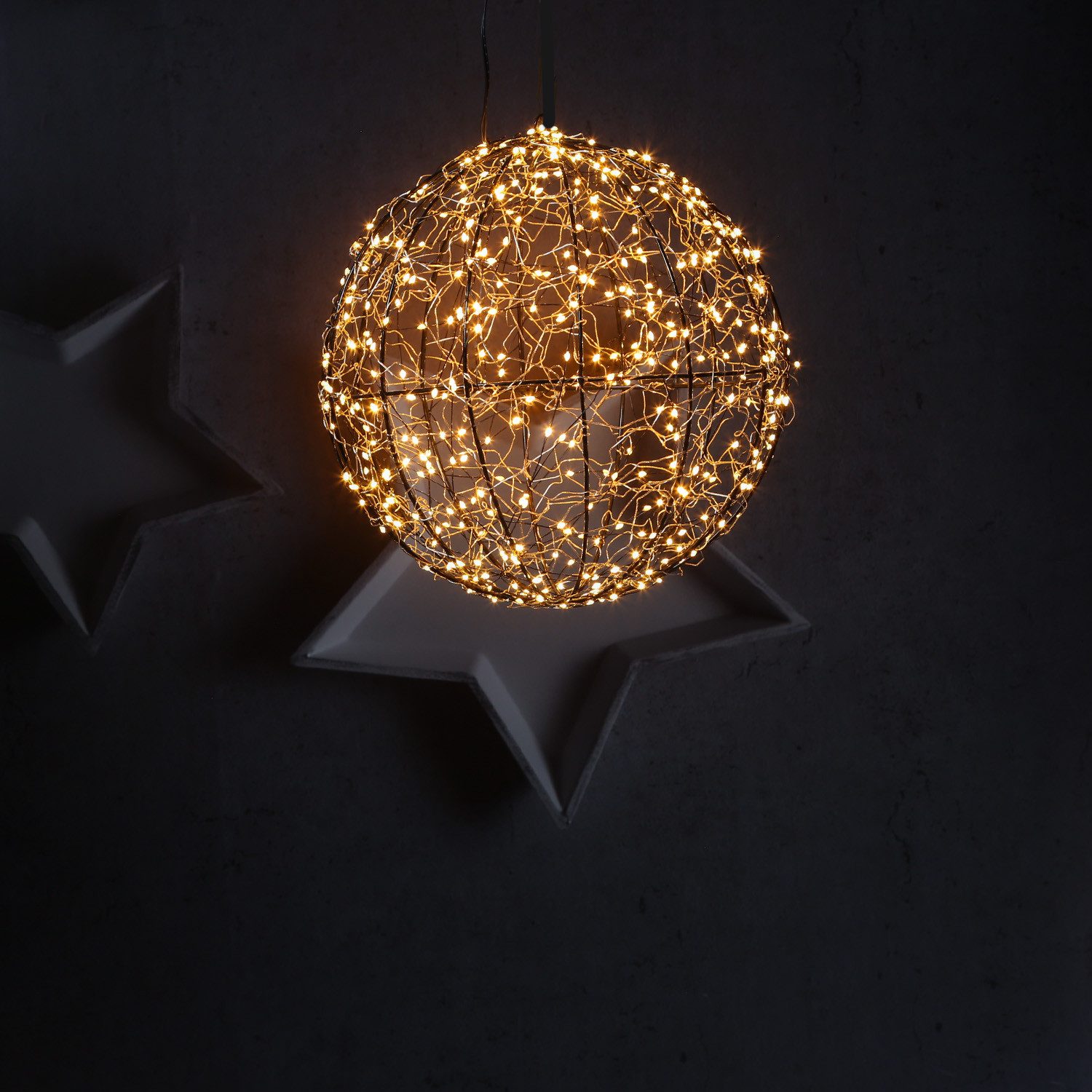 Seasonals LED Kugelleuchte LED Drahtkugel Leuchtkugel 30cm 400LED Lichtkugel für Innen Außen, LED Classic, ultra-warmweiß / bernstein (1800K bis 2100K)