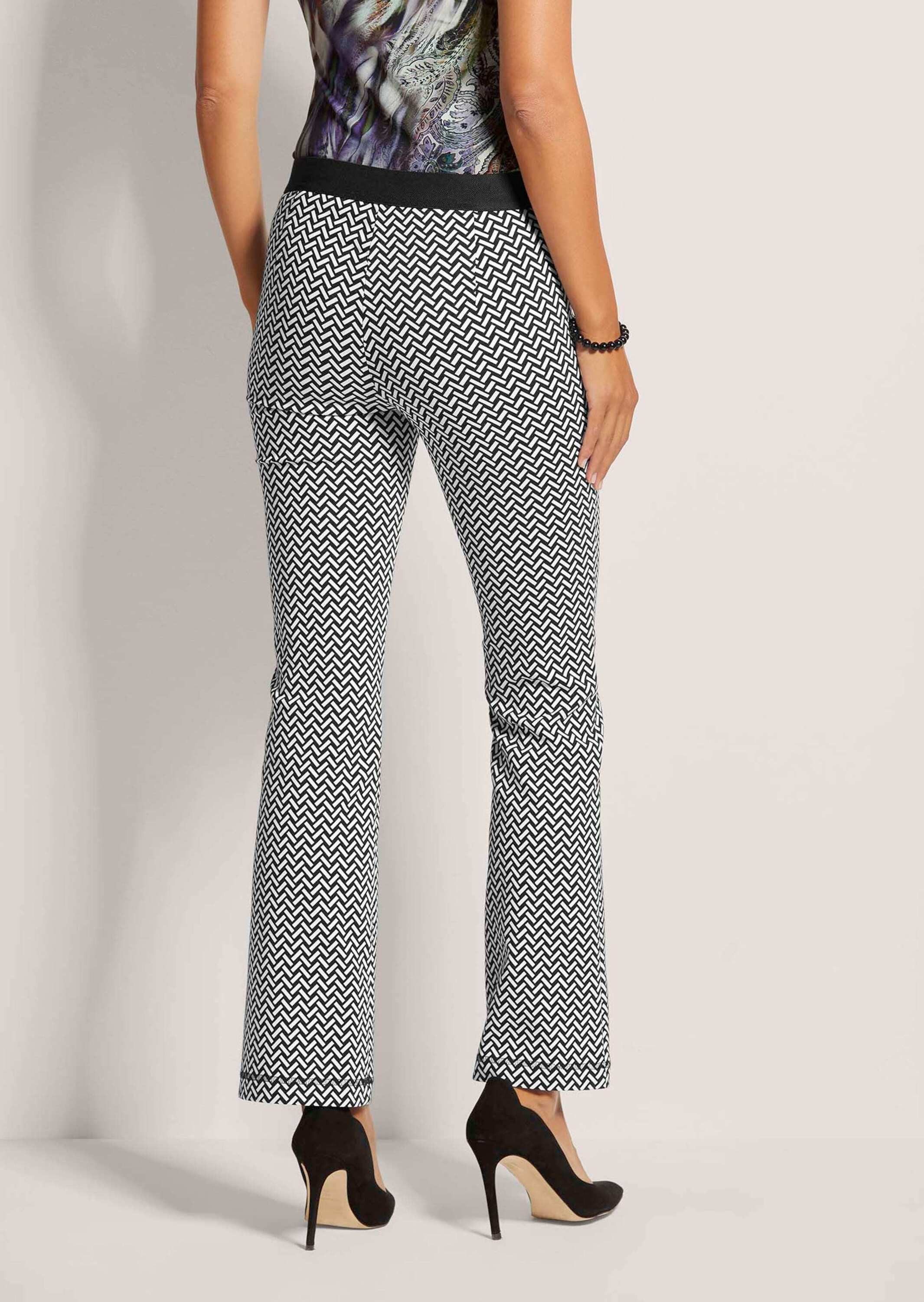 MADELEINE Stoffhose Stretch Bootcut-Hose mit weitem Bein Unifarbenes Design, ohne Verschluss, ohne Kragen