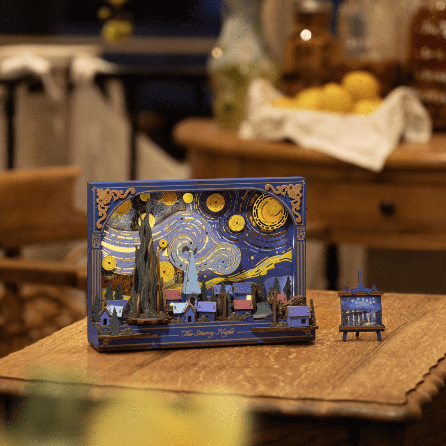 Robotime Buchstütze Die Sternennacht Van Gogh Diorama aus Holz, mit LED-Beleuchtung