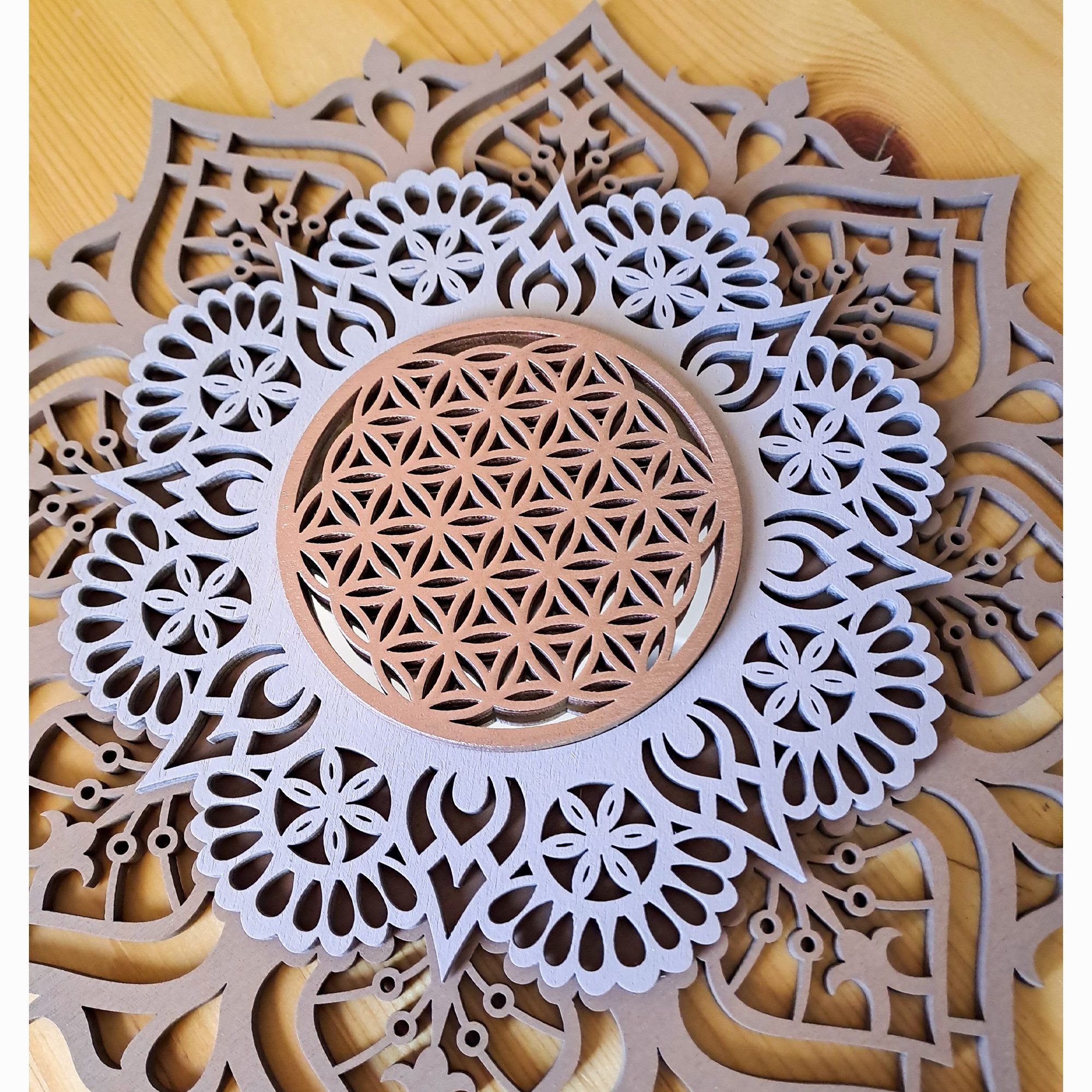 ORNAMENTI Wanddekoobjekt 3D MANDALA, Grosse moderne boho Wanddeko, Holz, 3 Schichten, Spiegel (moderne Deko Anhanger, Yoga Wandsculptur, Holzbild, stilvolle Wanddekoration, Wandpaneel, Ornament, geschnitz Wandrelief), Verzierung fur Zuhause, Wohnzimmer, Schlafzimmer, Wandkunst, 5 Größen