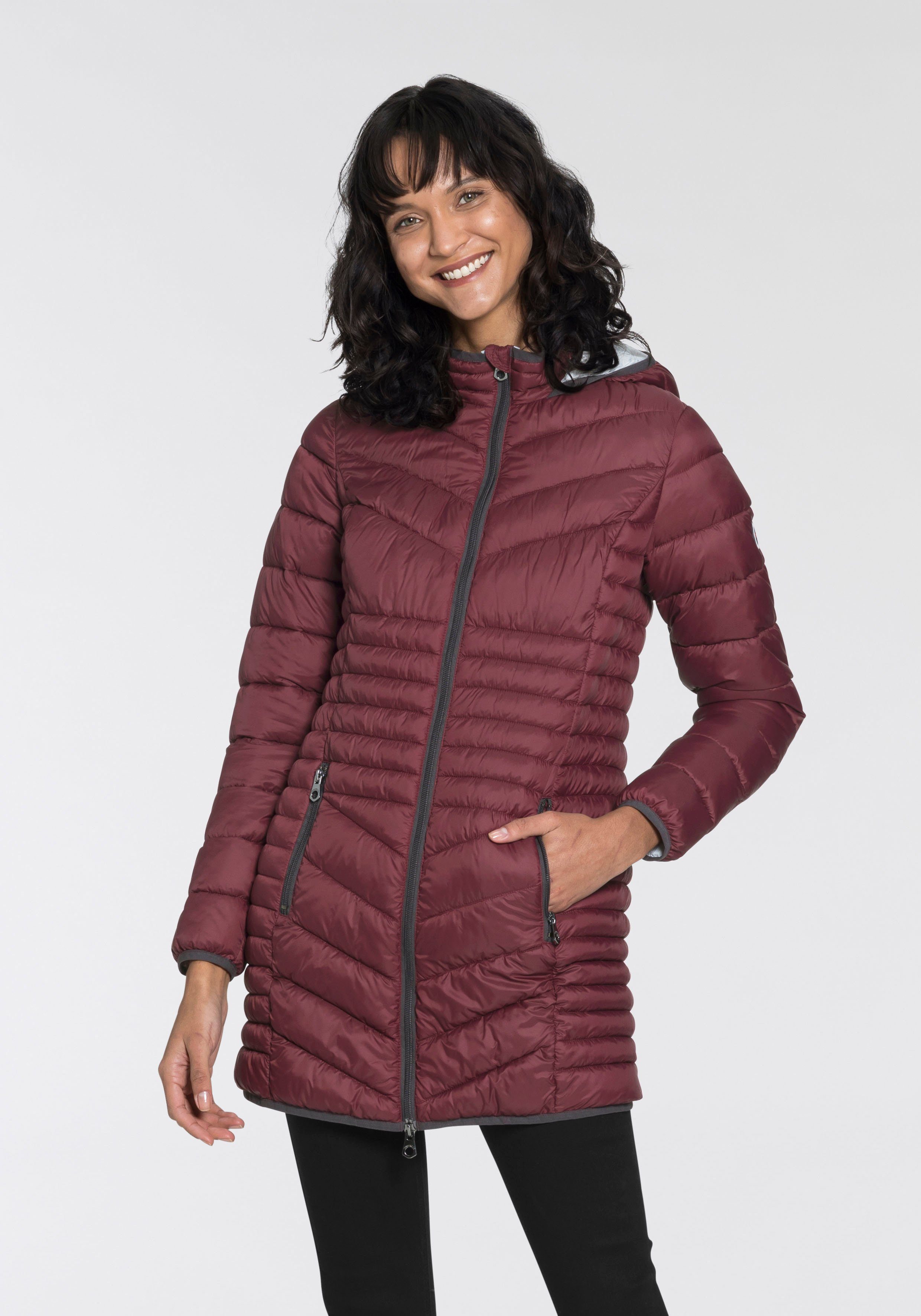 KangaROOS Steppjacke mit auffälligem Steppmuster bordeaux und Stehkragen hohem