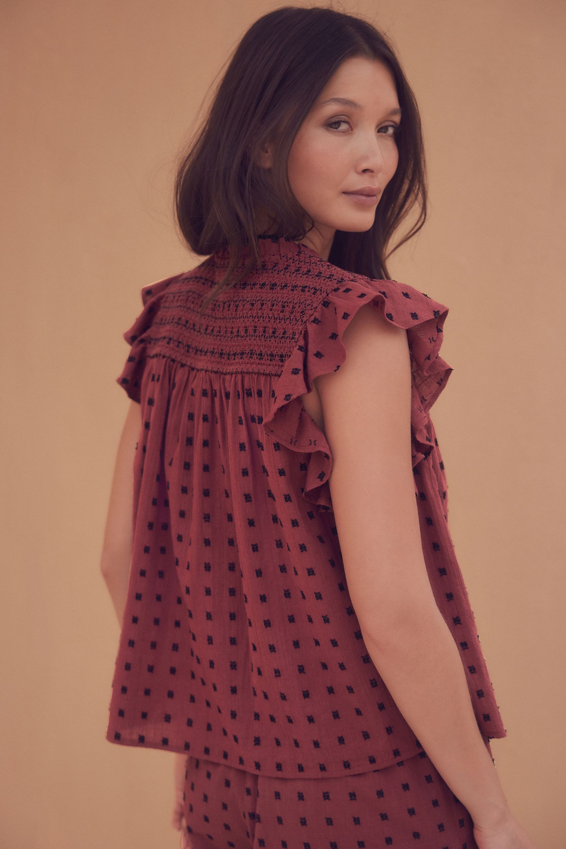 Next Blusentop Bluse mit Rüschen und Lochstickerei (1-tlg) günstig online kaufen