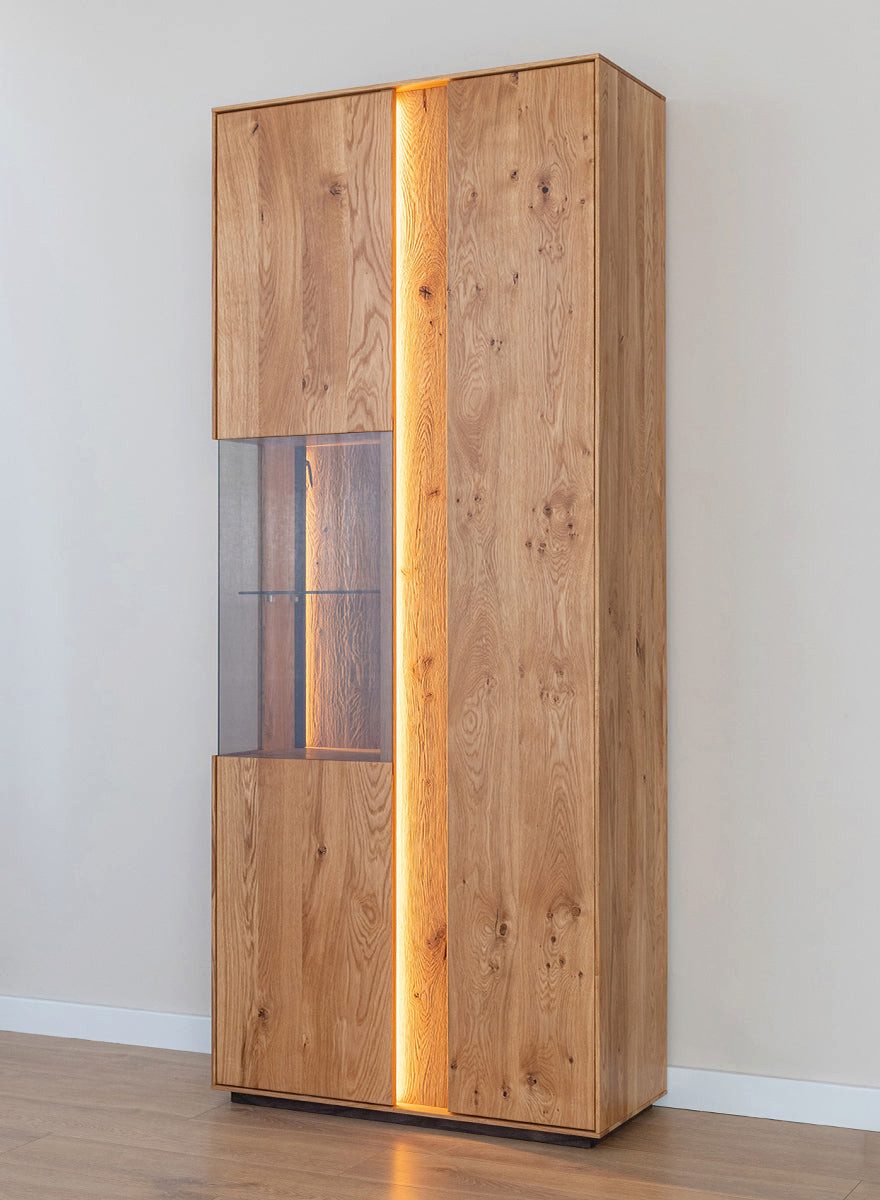 Katmandu Highboard Beleuchteter Wohnzimmerschrank Collodi auch EIche