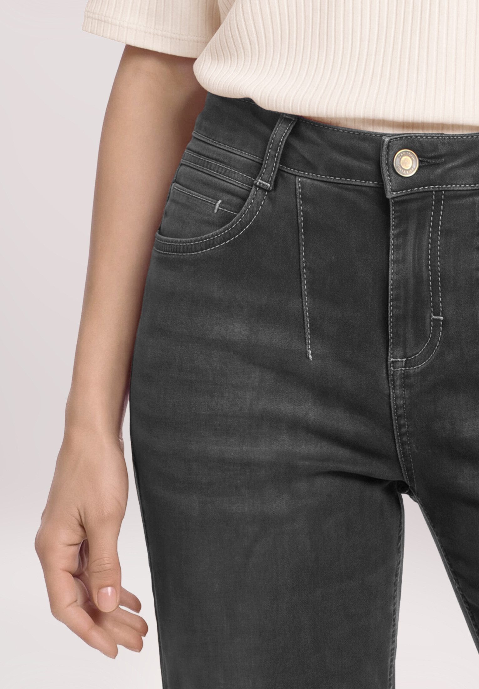 Cartoon Ankle-Jeans Damen mit Waschung – Bild 4 von 5