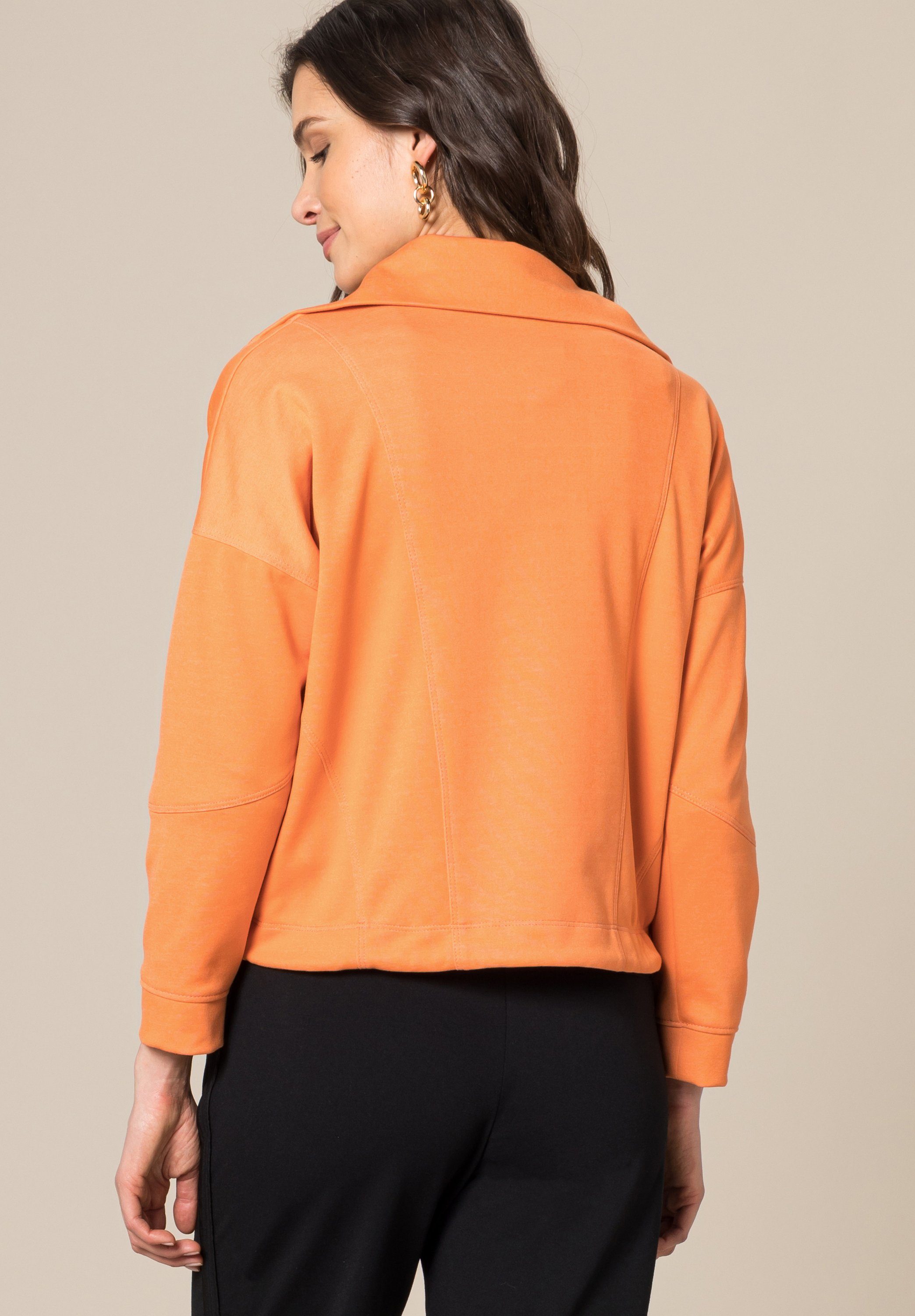 bianca Kurzjacke SARAH in moderner Sweater-Optik