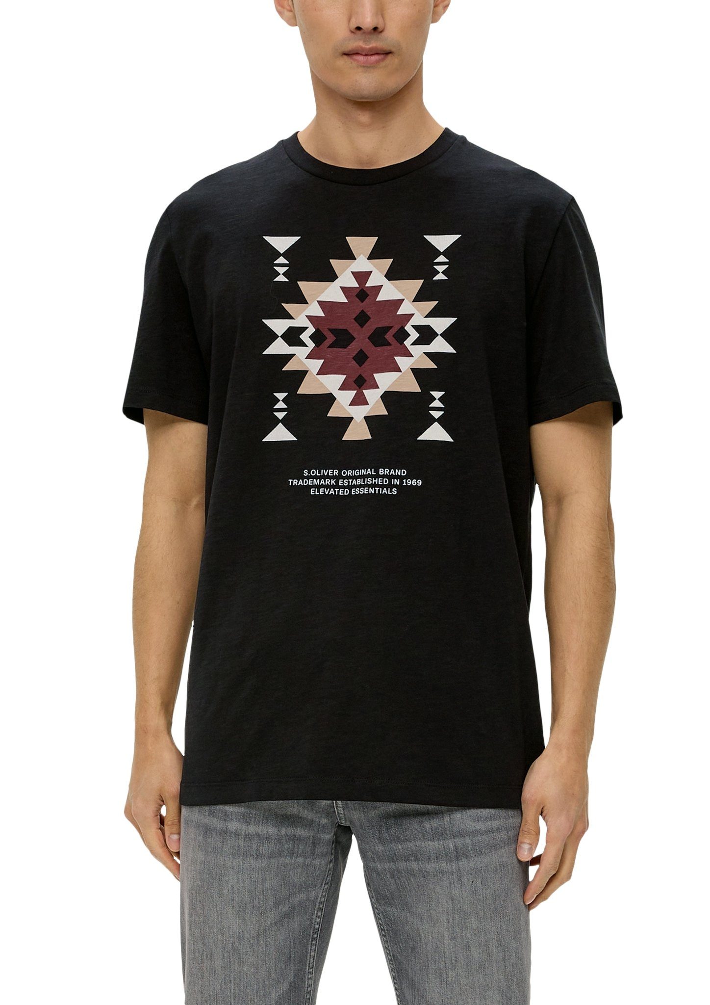 s.Oliver T-Shirt mit großem Frontprint black