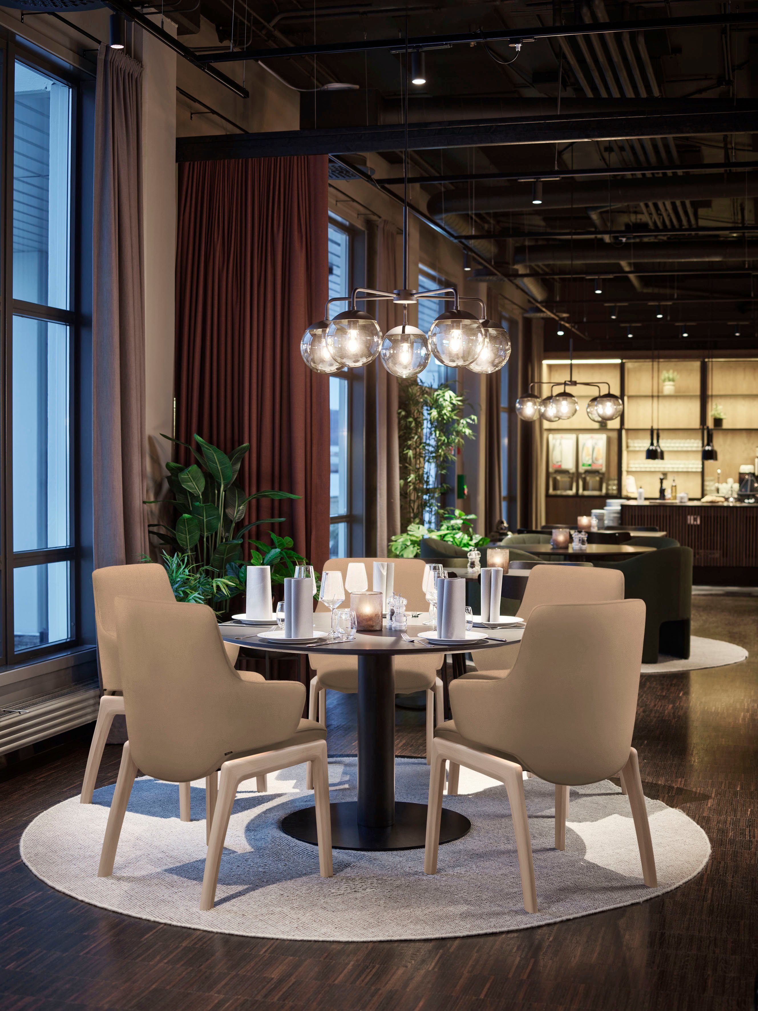 Stressless® Polsterstuhl Laurel, Low Back mit Armlehne, Größe L, mit abgerundeten Beinen in Eiche natur