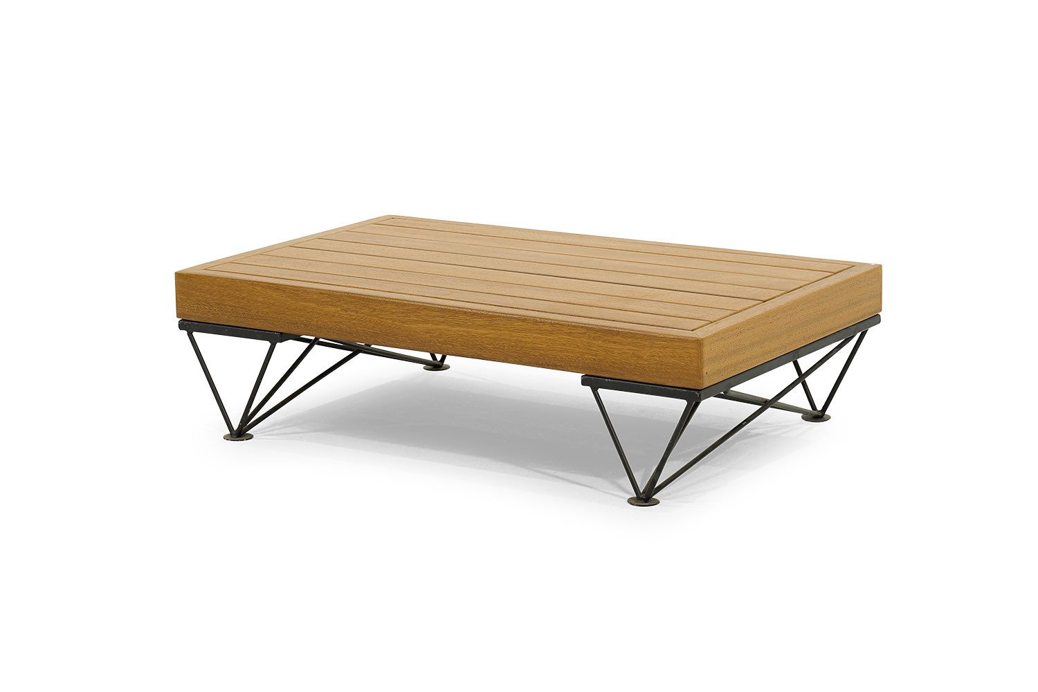 Xlmoebel Gartenlounge-Set Luxuriöser Eckbank aus robustem Holz und Gartenmöbel-Set, (Gartenmöbel-Set (Eckbank + Couchtisch), Hergestellt in Europa