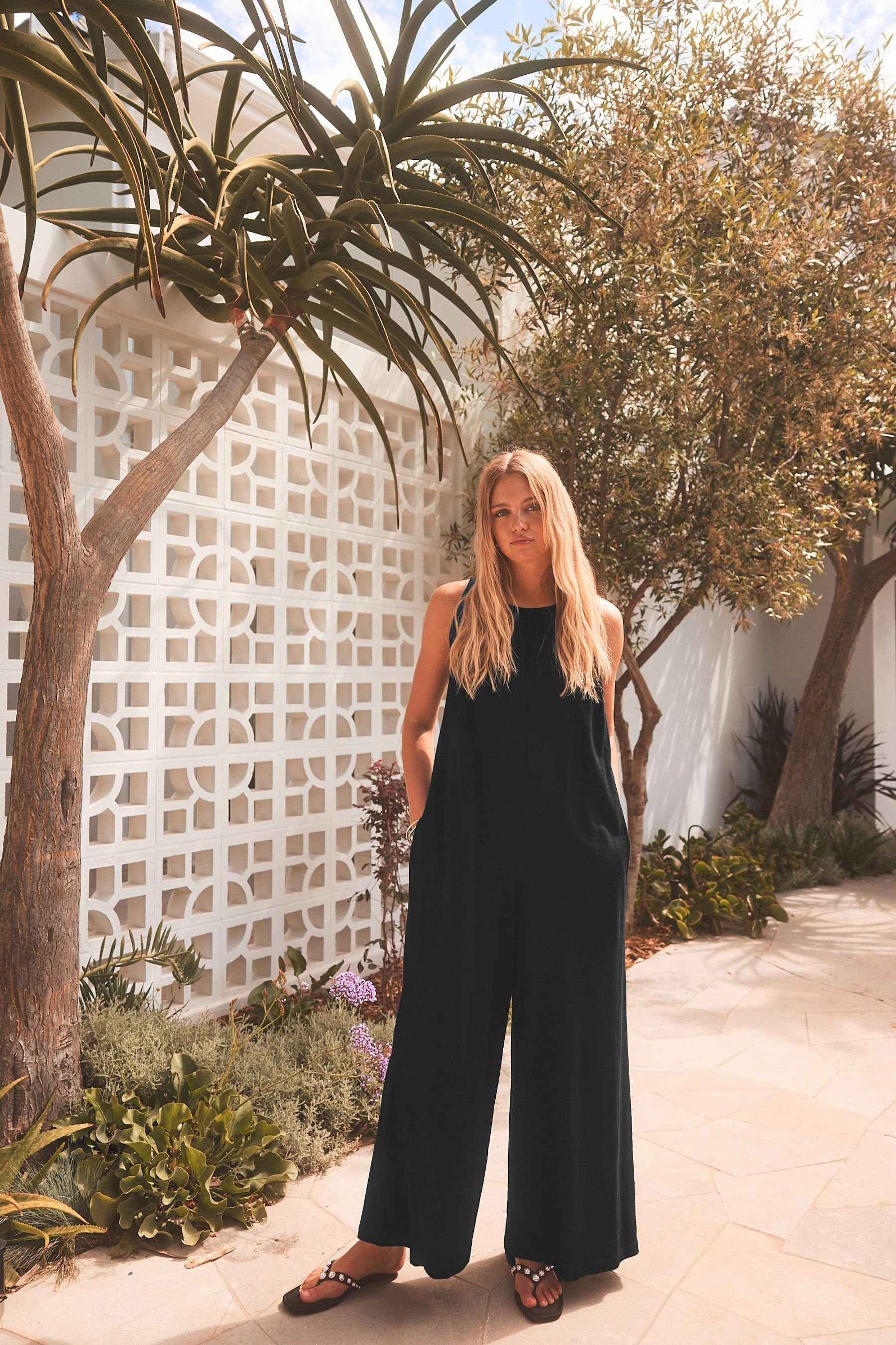 Next Jumpsuit Ärmelloser Overall (1-tlg)