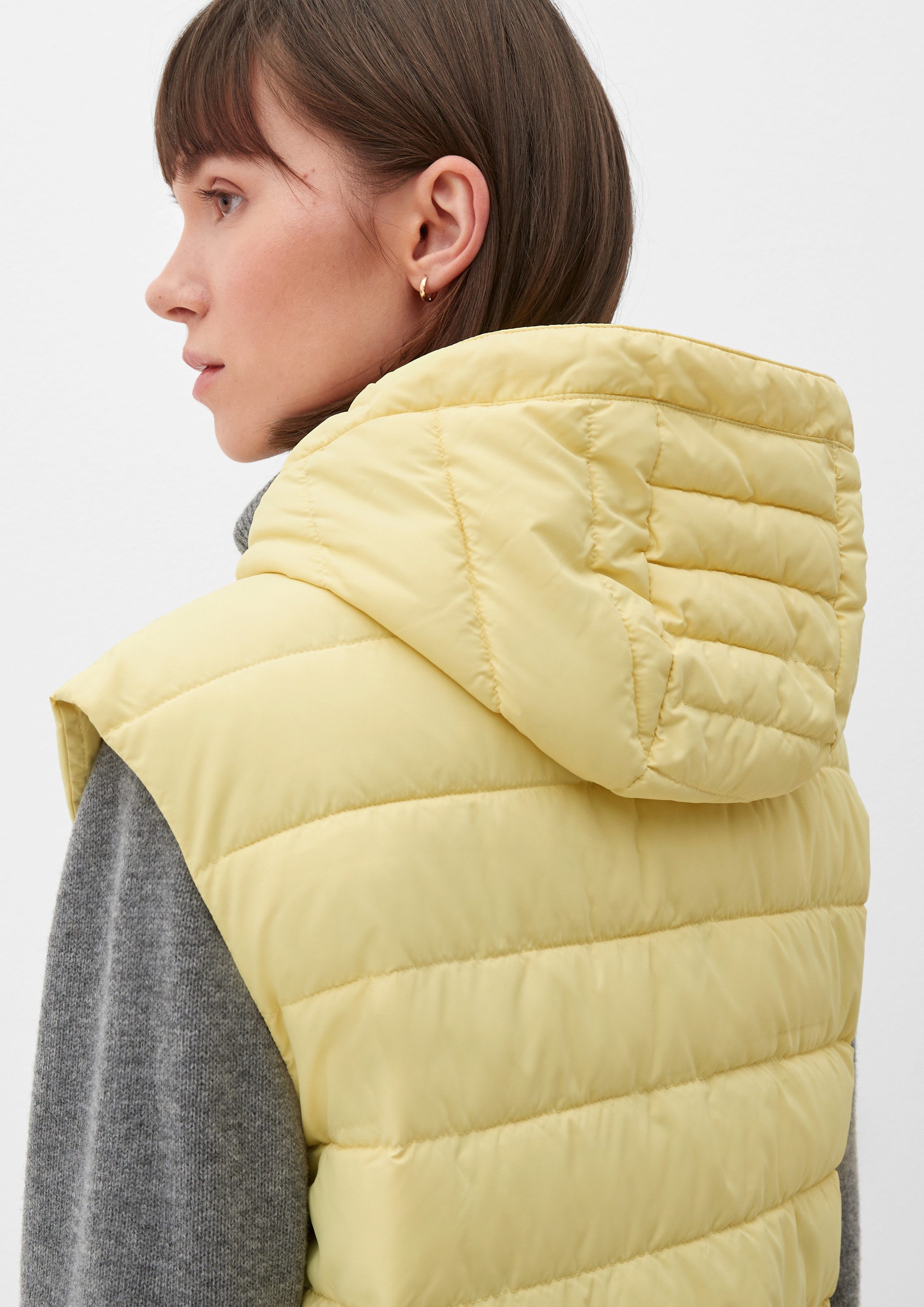 s.Oliver Outdoorjacke Outdoor-Weste Steppweste mit Kapuze
