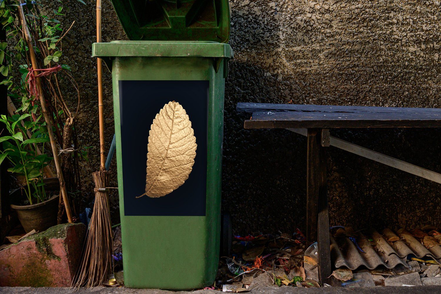Gold und Baum Mülleimer-aufkleber, Sticker, MuchoWow - Blatt Abfalbehälter Mülltonne, - (1 Container, Schwarz Wandsticker St),