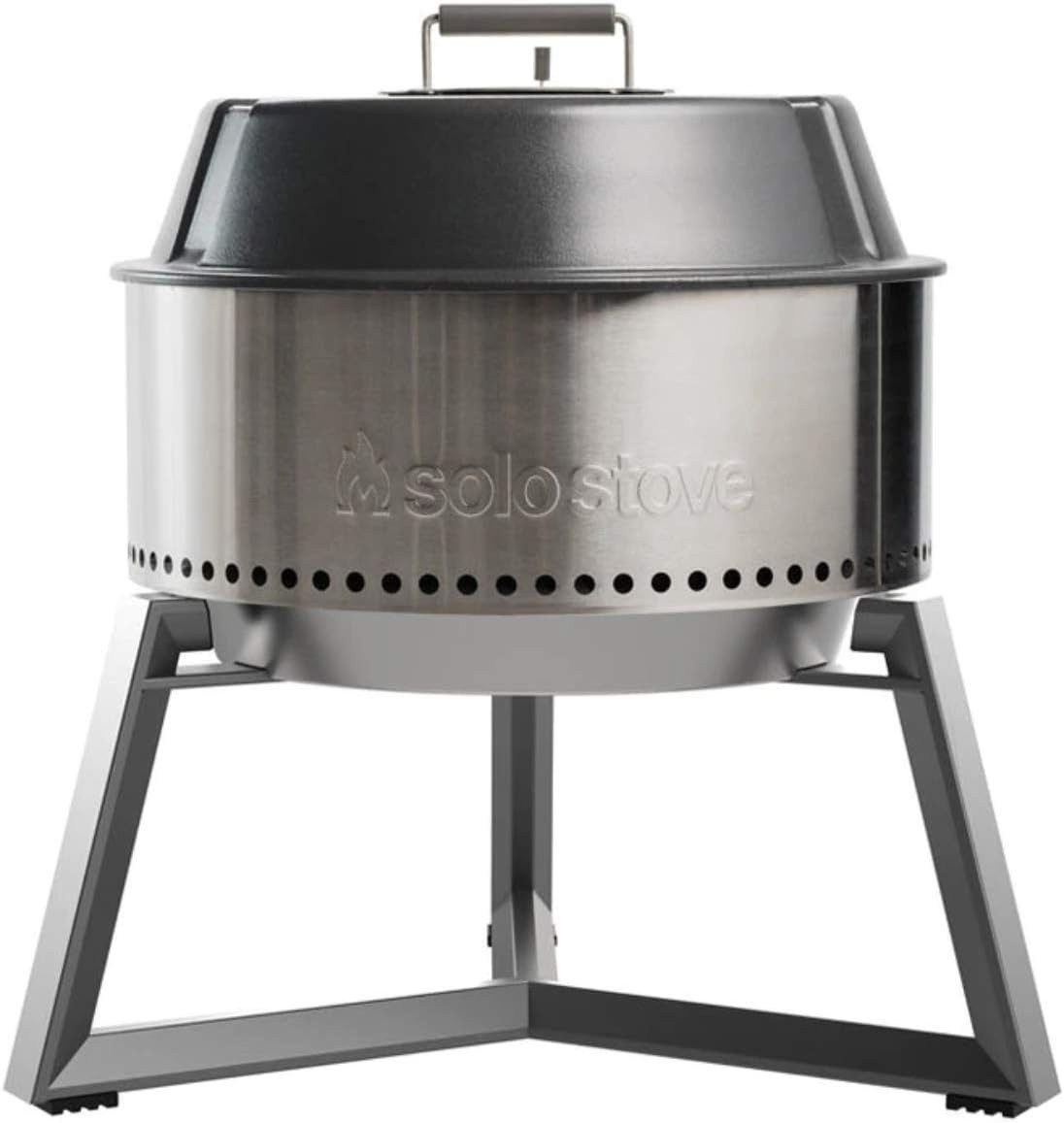 Solo Stove Holzkohlegrill tragbar Inkl. Standfuß, Grillhaube, Grillwerkzeug, Schutzhülle, 1,8kg Holzkohle, aus 304 Edelstahl/kaltgewalztem Stahl
